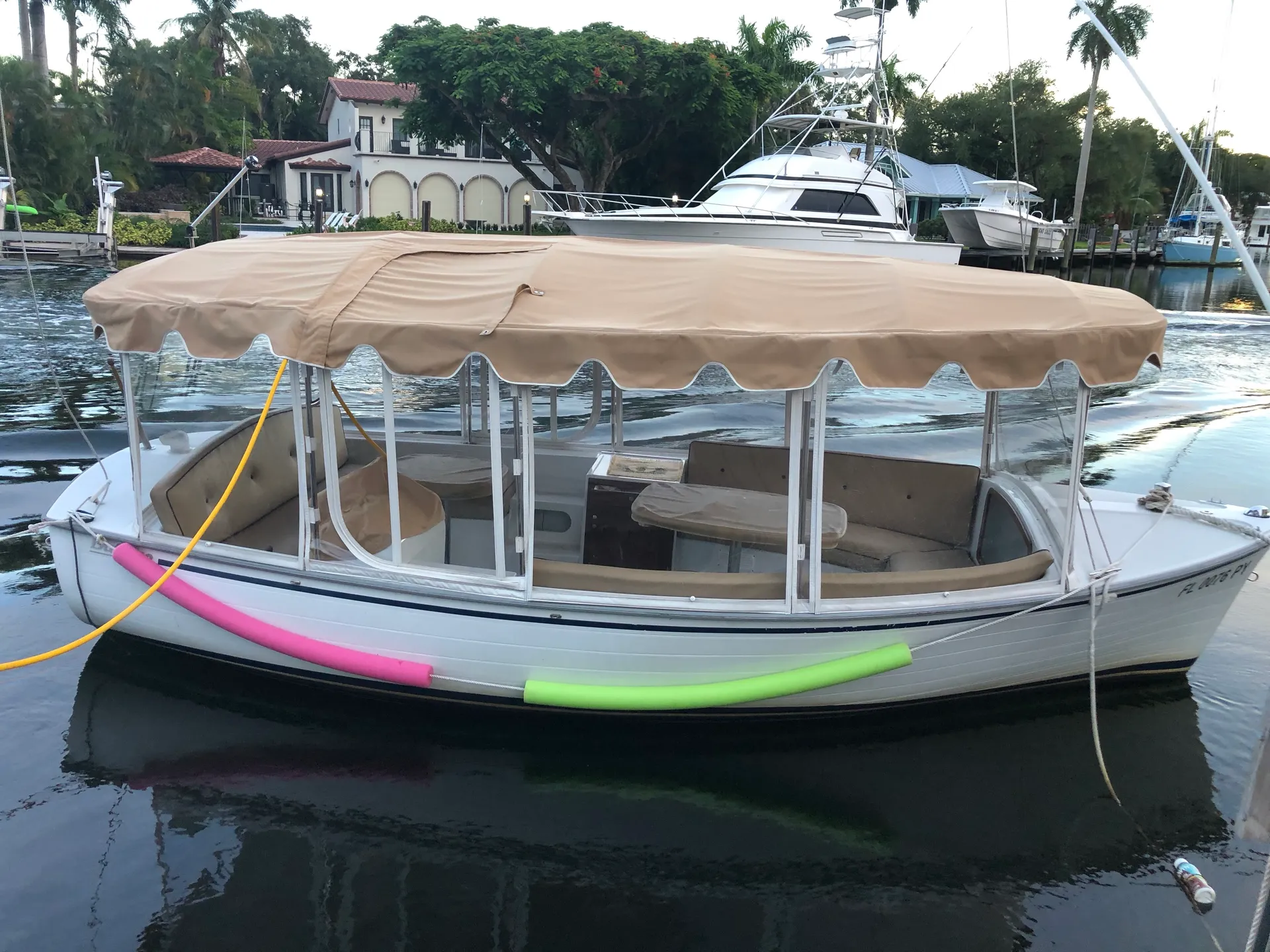 Duffy Electric Boats 18 Snug Harbor in Fort Lauderdale, FL — photo 2