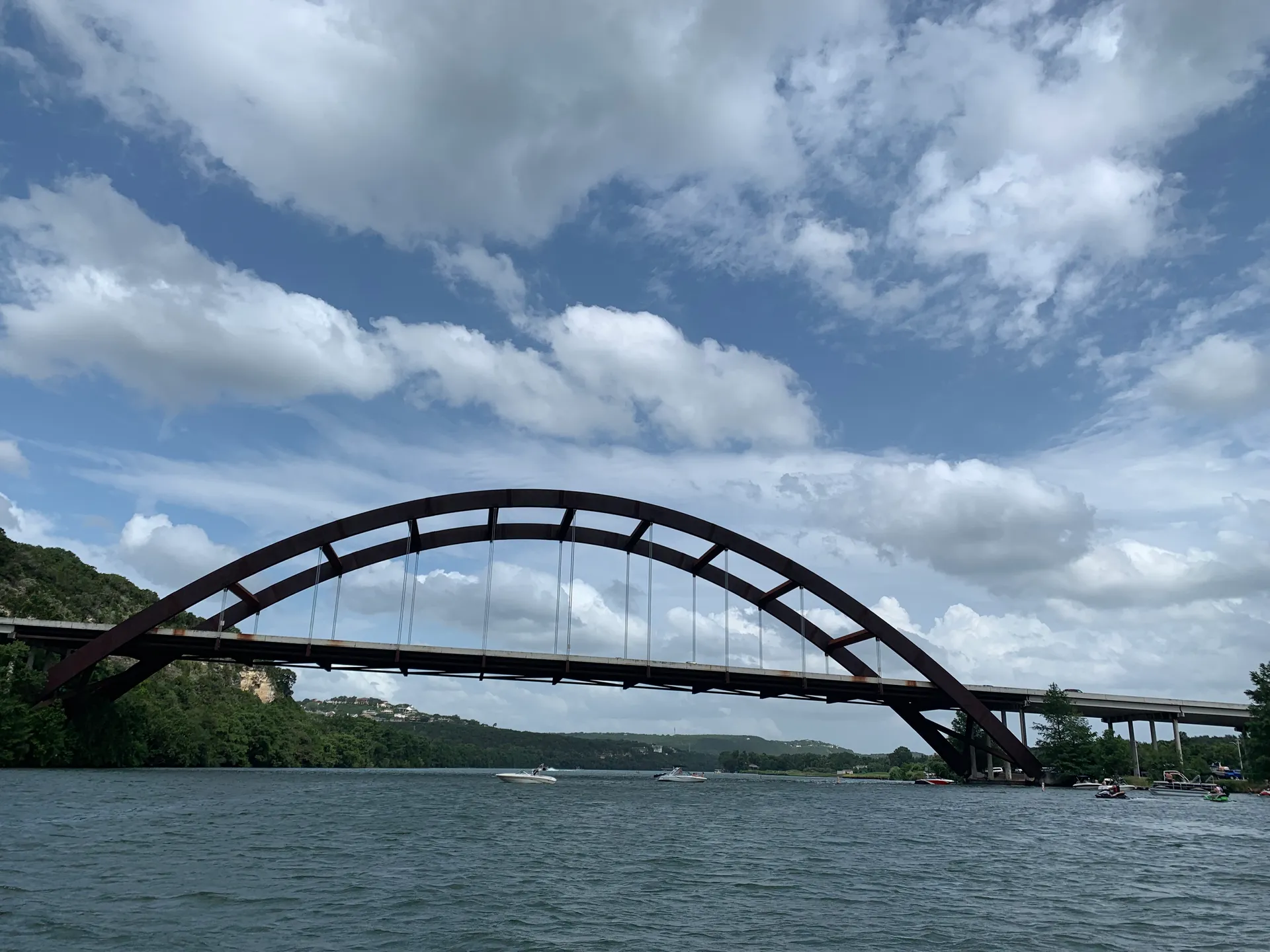 Tahoe by Tracker Marine 195 I/O in Austin, TX — photo 4