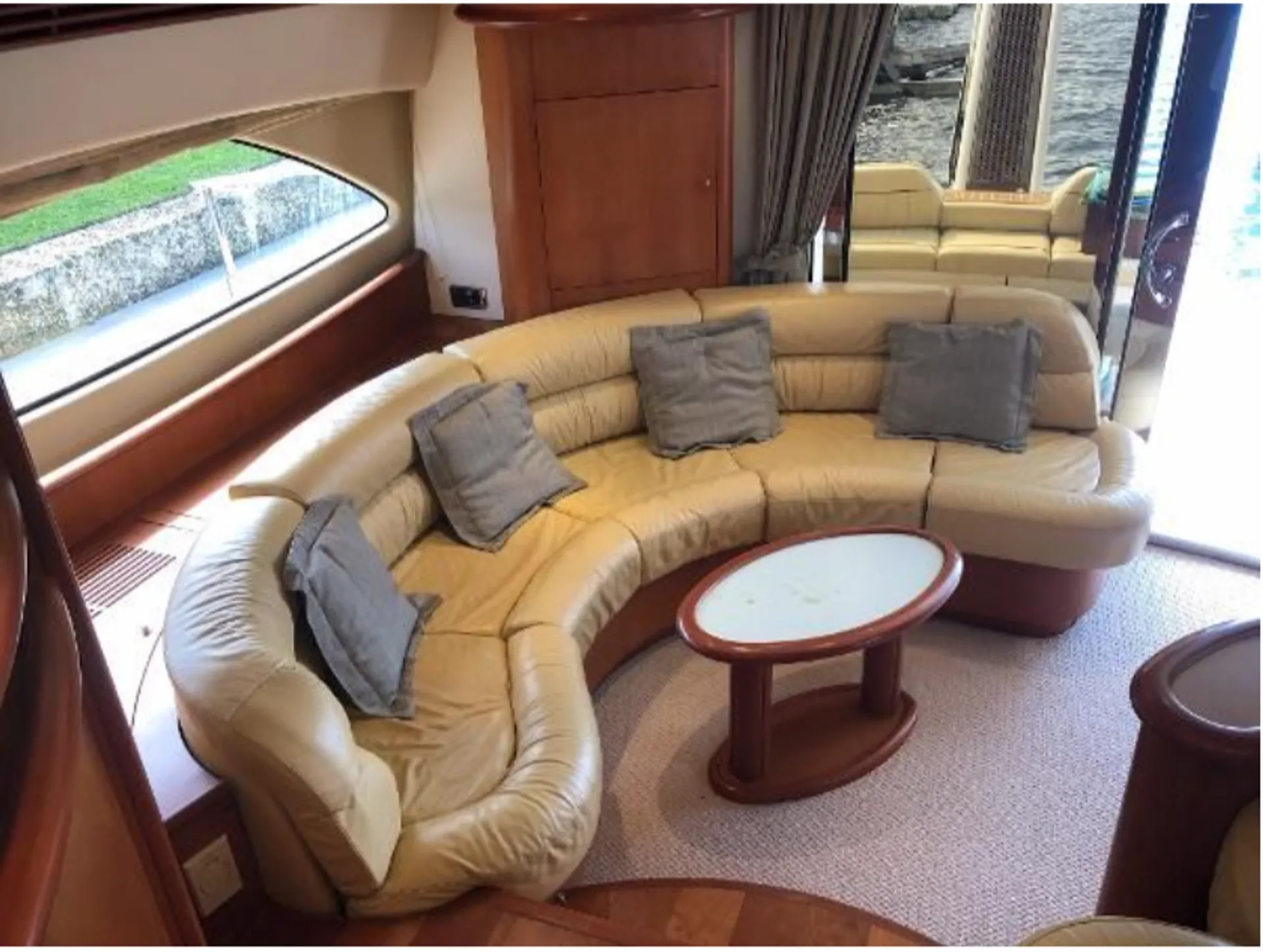 Aicon Aicon '56 with Flybridge in Coral Gables, FL — photo 4