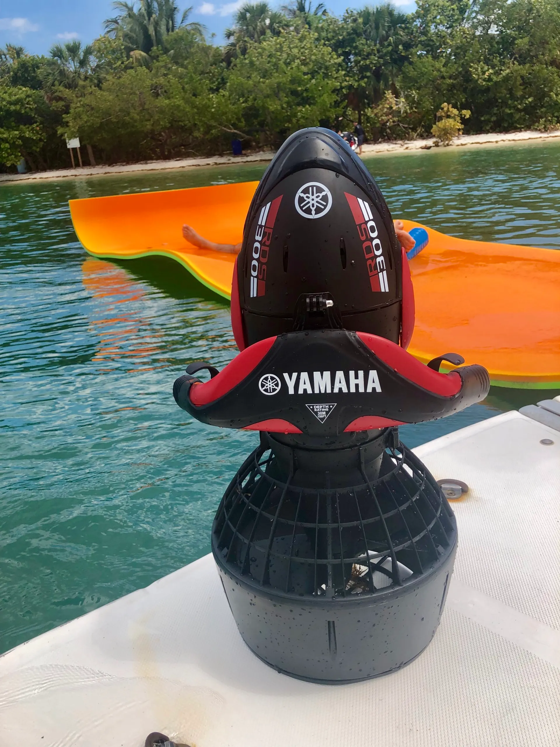 Spacious 48 ft Sea Ray Sundancer in Miami Beach!