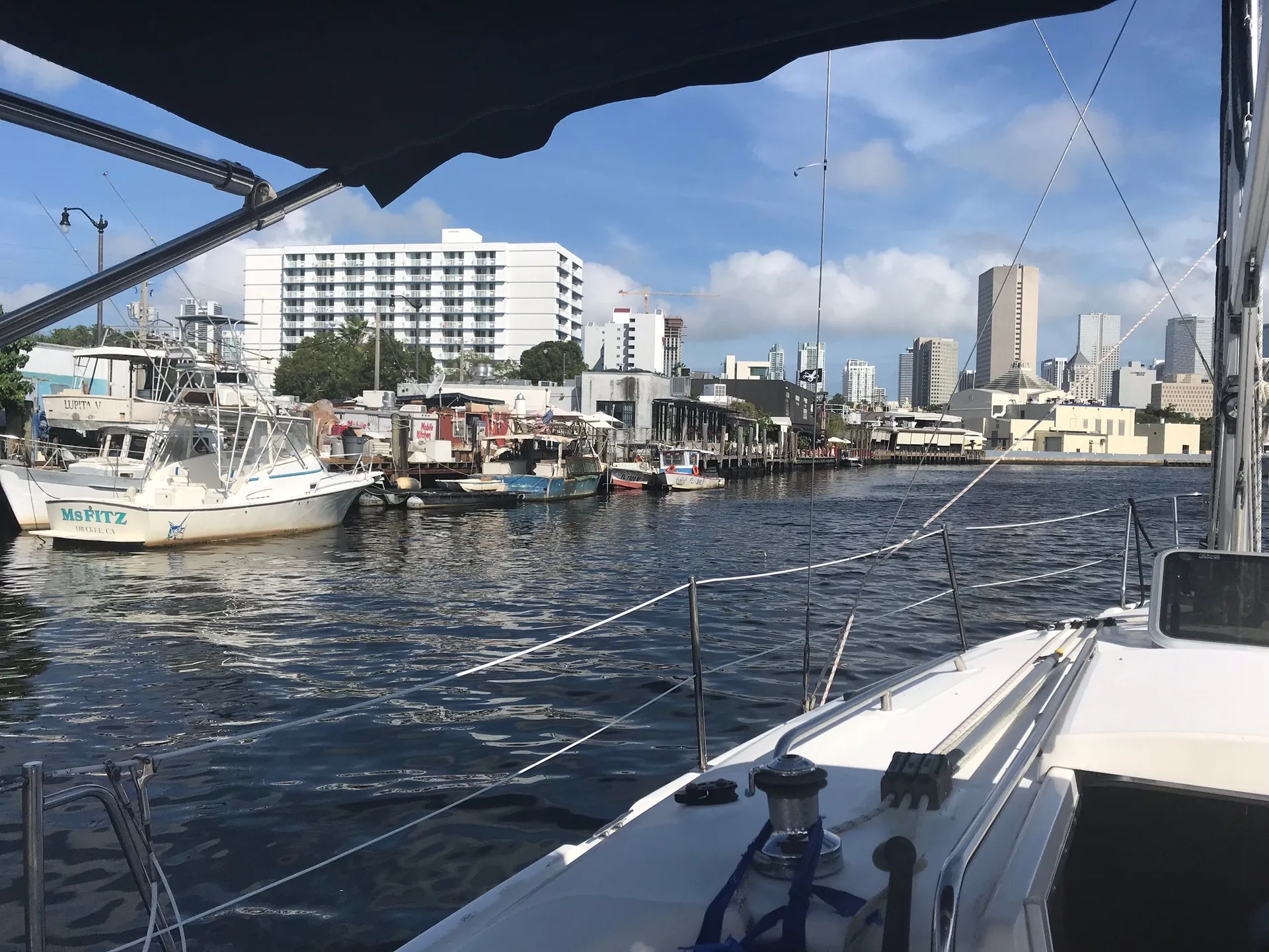 Hunter 31 in Miami, FL — photo 6