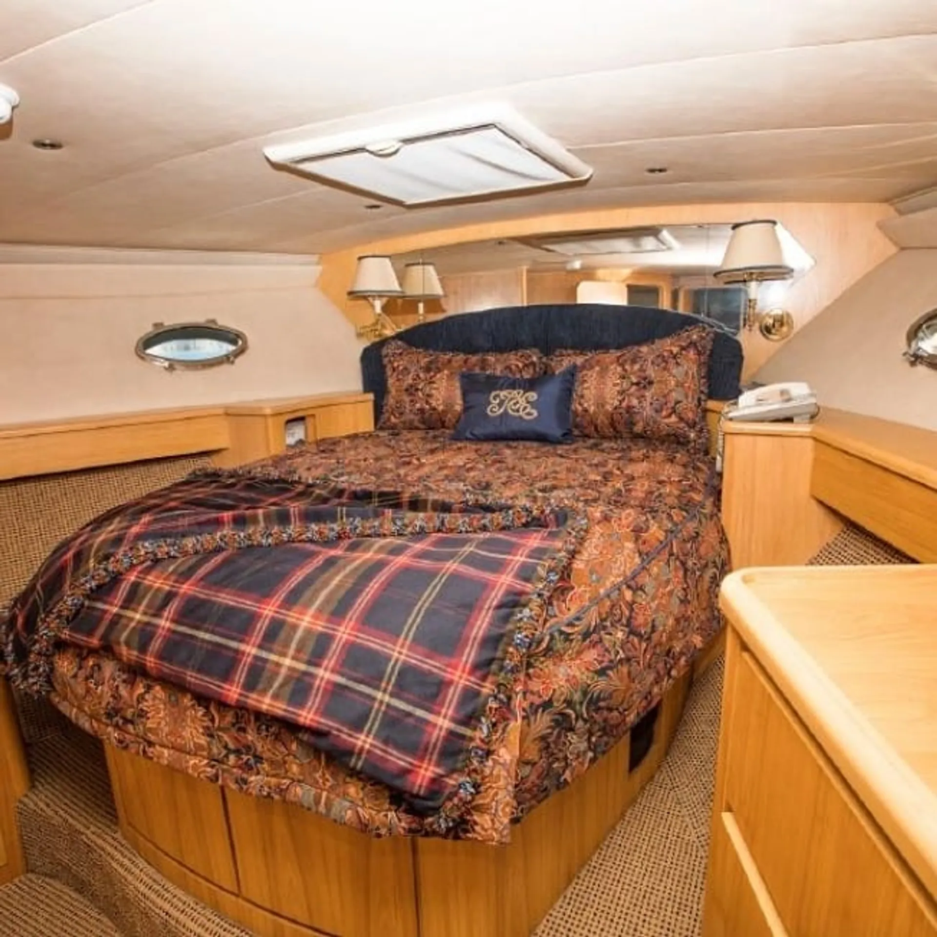 Donzi Marine 72 ZX in Long Beach, CA — photo 3