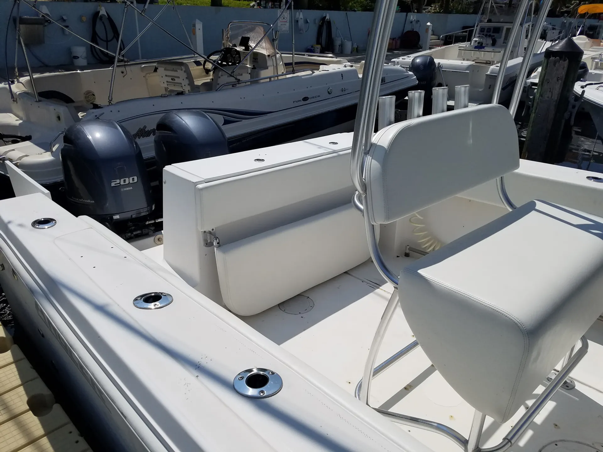 Angler Boats 2600CC w/2-200HP in Islamorada, FL — photo 2