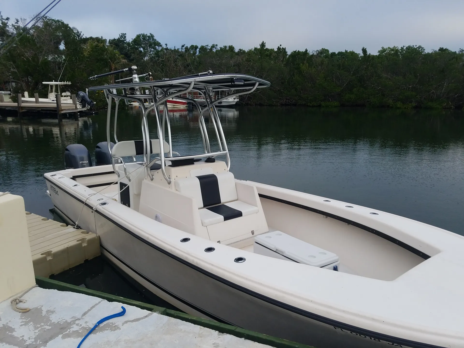 Intrepid Powerboats 289 Center Console in Islamorada, FL — photo 2