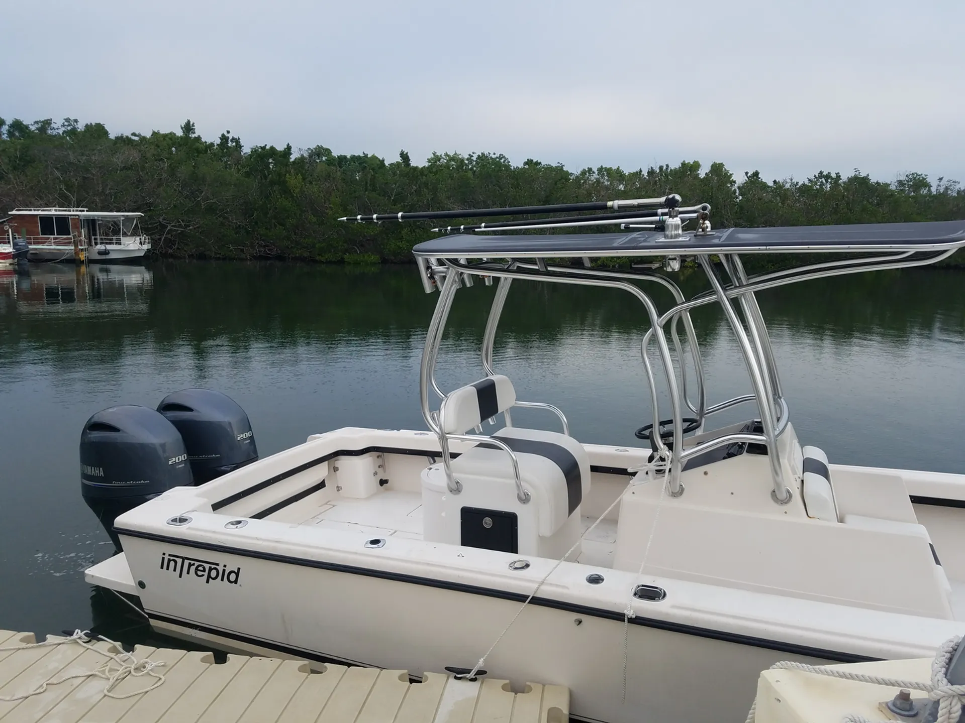 Intrepid Powerboats 289 Center Console in Islamorada, FL — photo 4