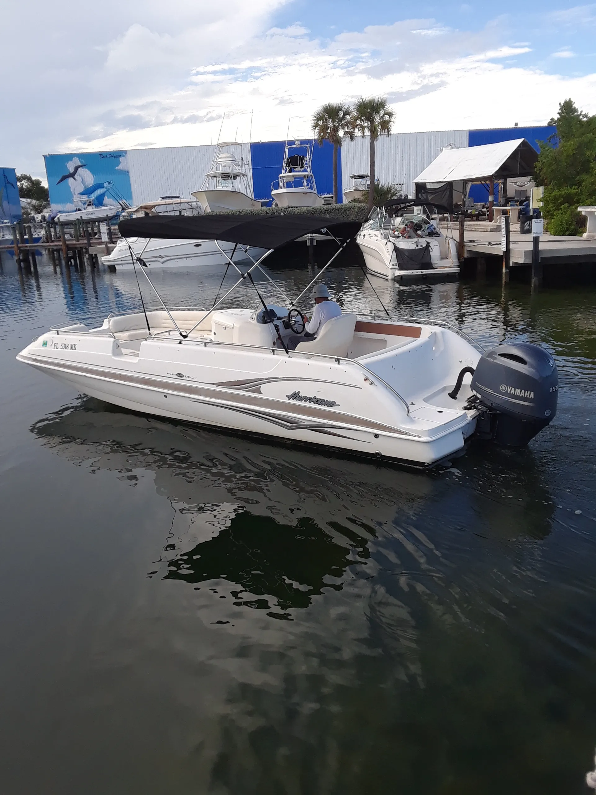 Hurricane Boats SD 2400 in Tavernier, FL — photo 4