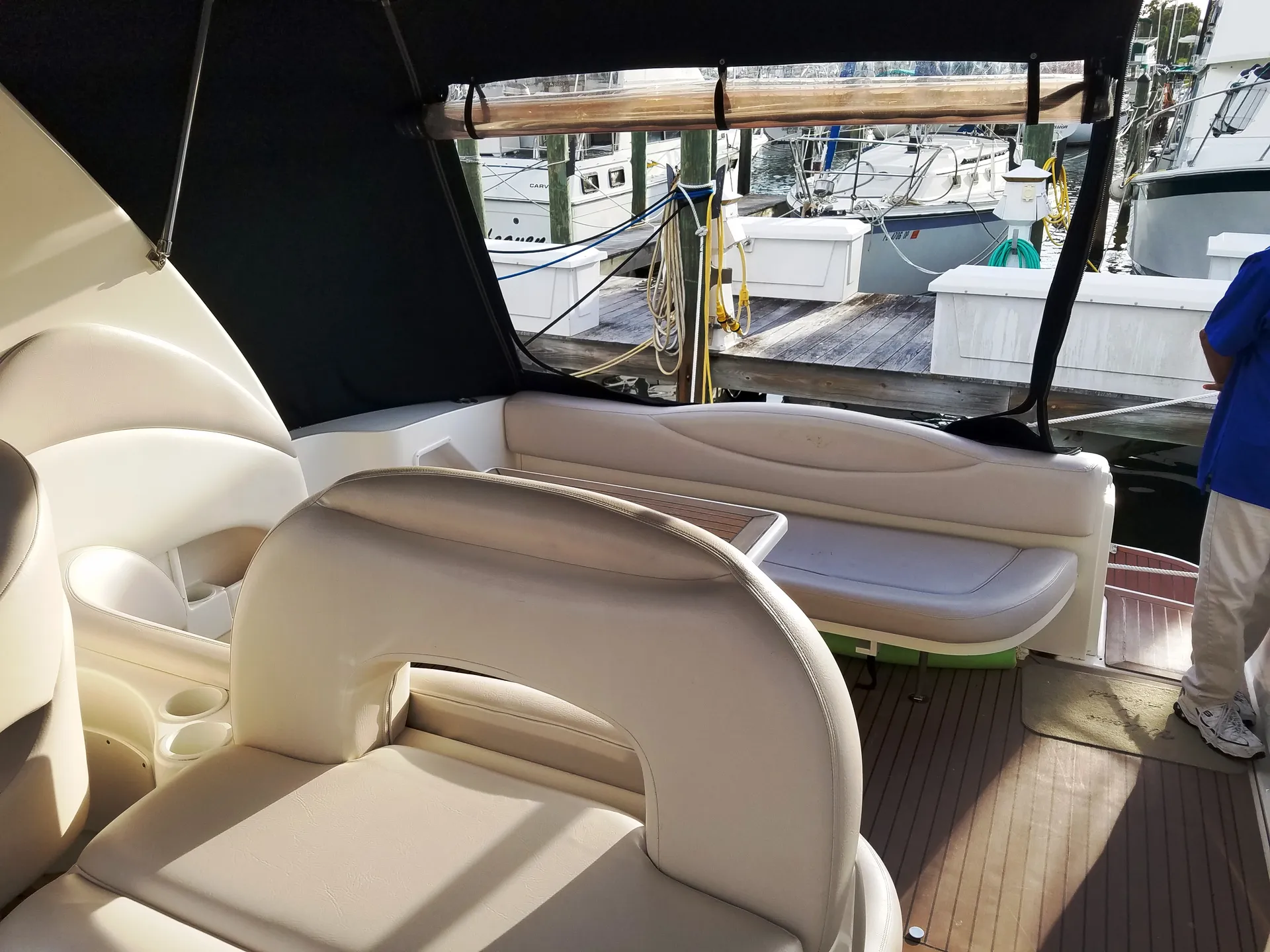 Sea Ray Boats 360 Sundancer in Gulfport, FL — photo 5