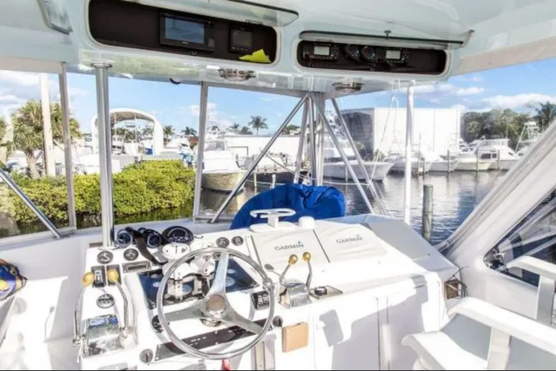 Ocean Yachts 40 Super Sport in Stuart, FL — photo 6