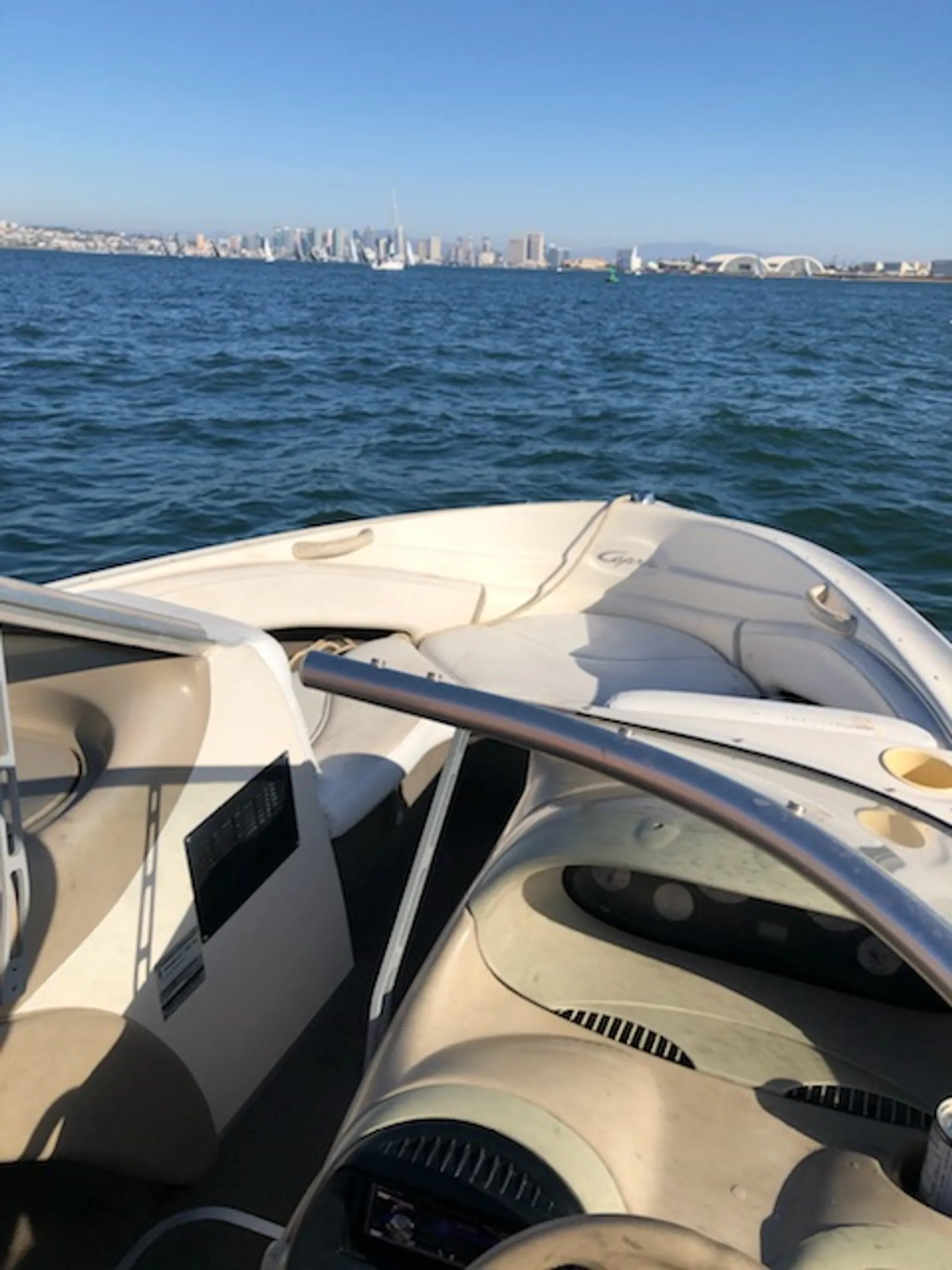 Bayliner 2050 Capri LS  in San Diego, CA — photo 5