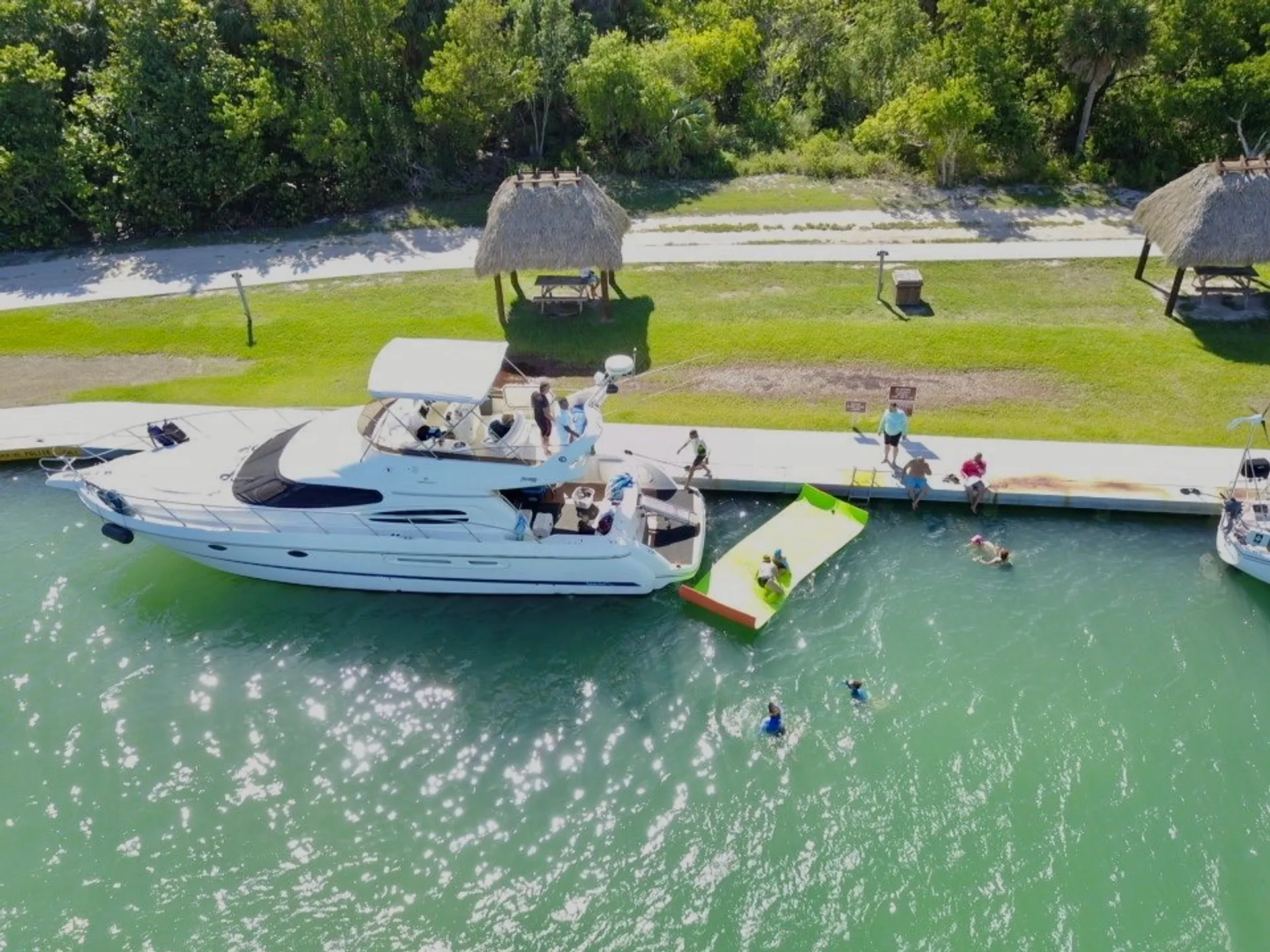 Cranchi 48 Atlantique in Miami, FL — photo 2