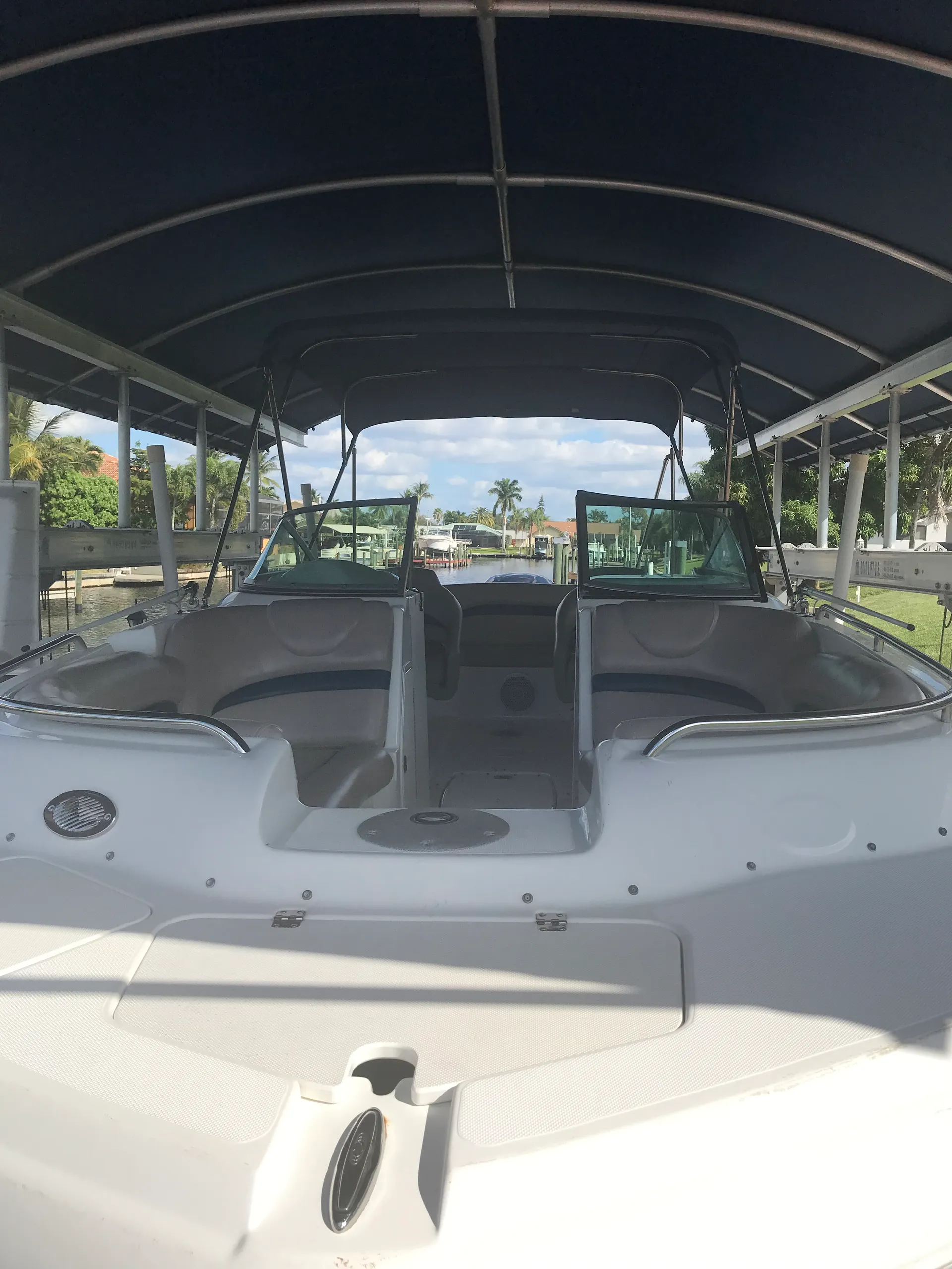 Hurricane Boats SS 231 w/F250XCA in Cape Coral, FL — photo 2