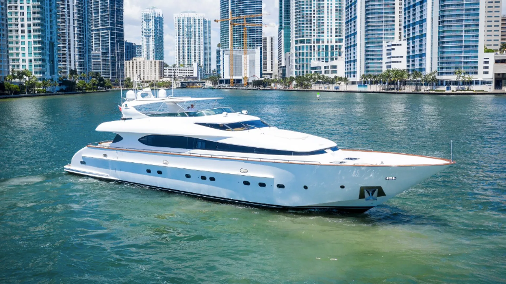 Maiora Yachts 105 Yacht in Miami, FL — photo 6