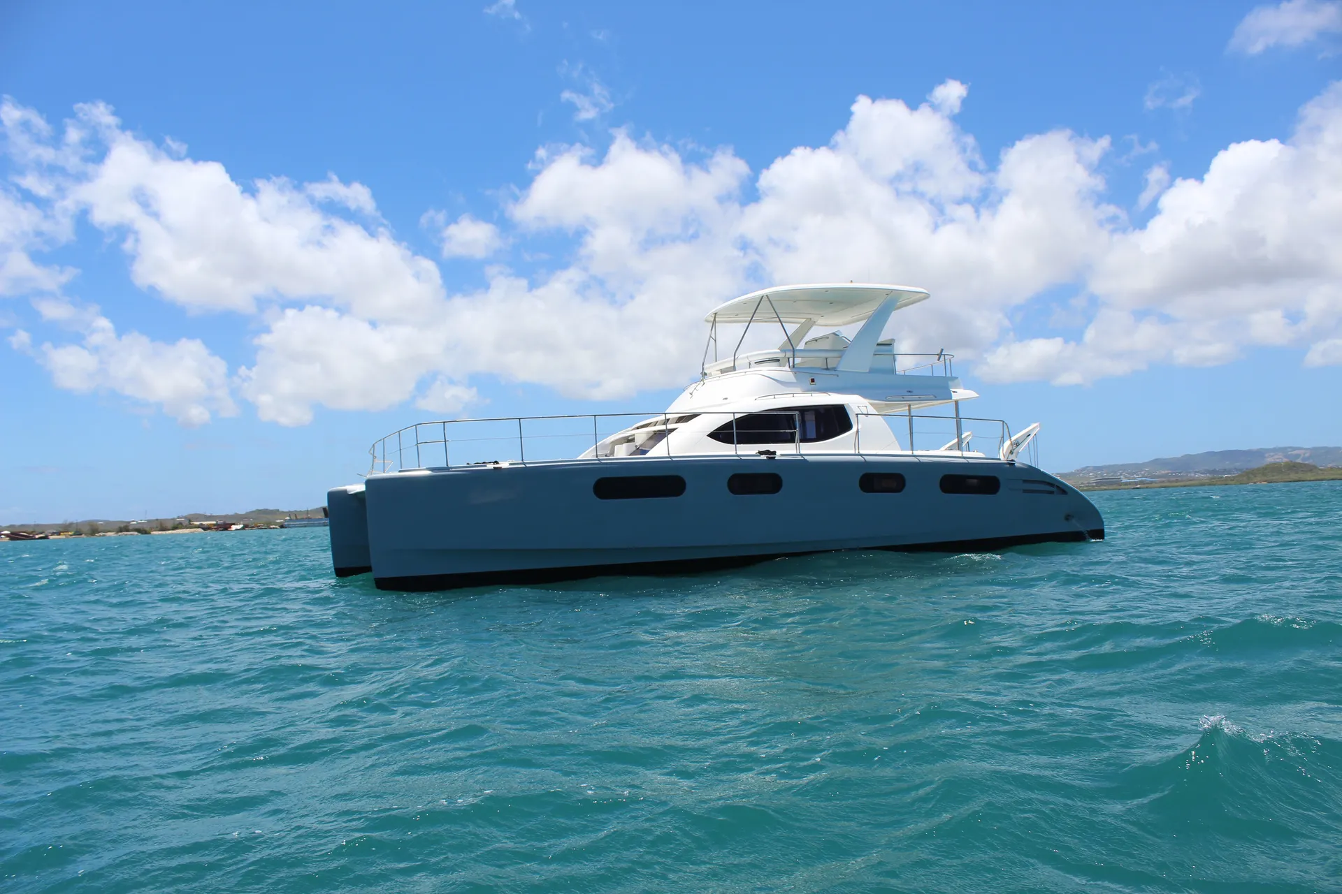 Leopard  474 power catamaran in Fort Lauderdale, FL — photo 7