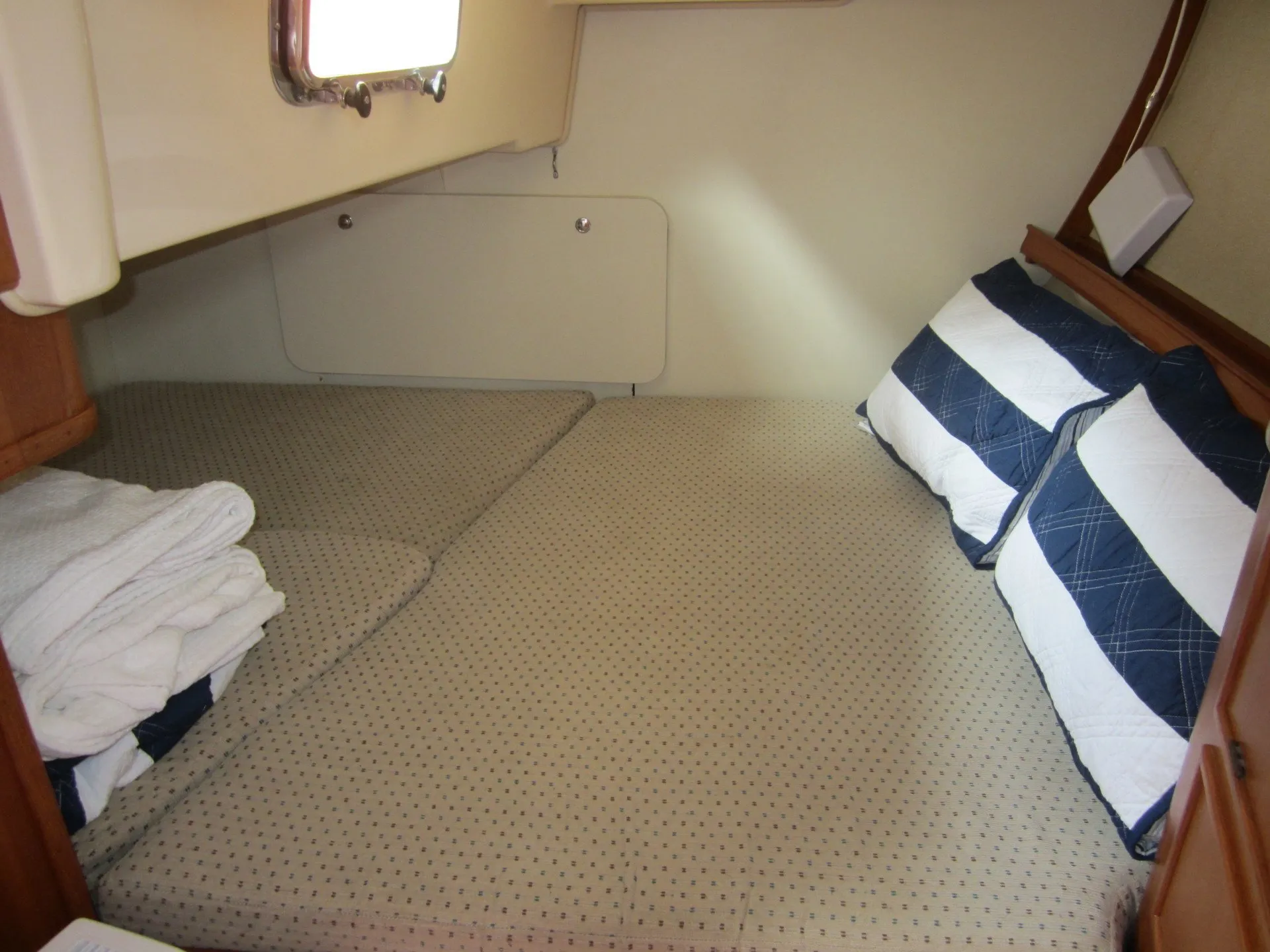 Island Packet Yachts Island Packet 420 in Cape Coral, FL — photo 4