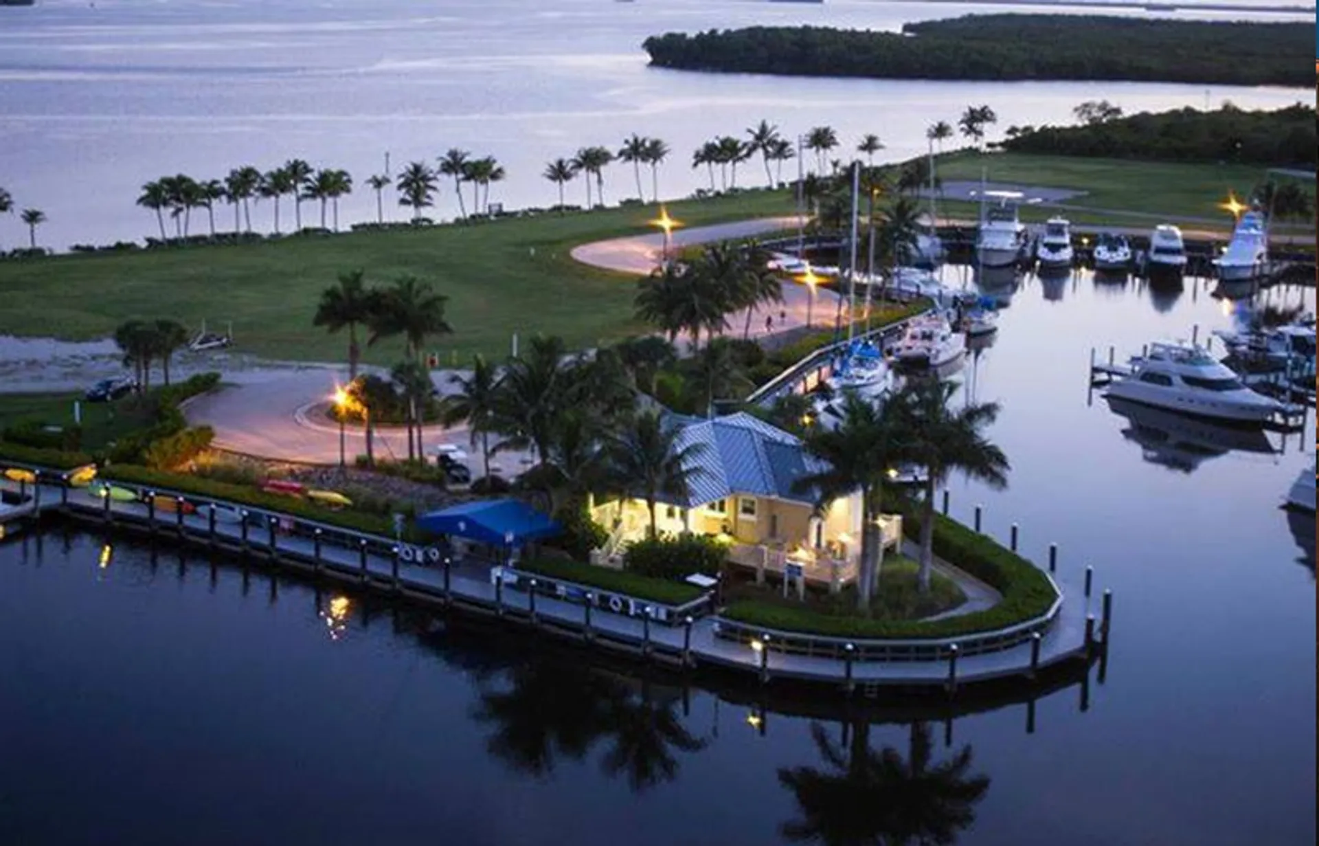 Island Packet Yachts Island Packet 420 in Cape Coral, FL — photo 8