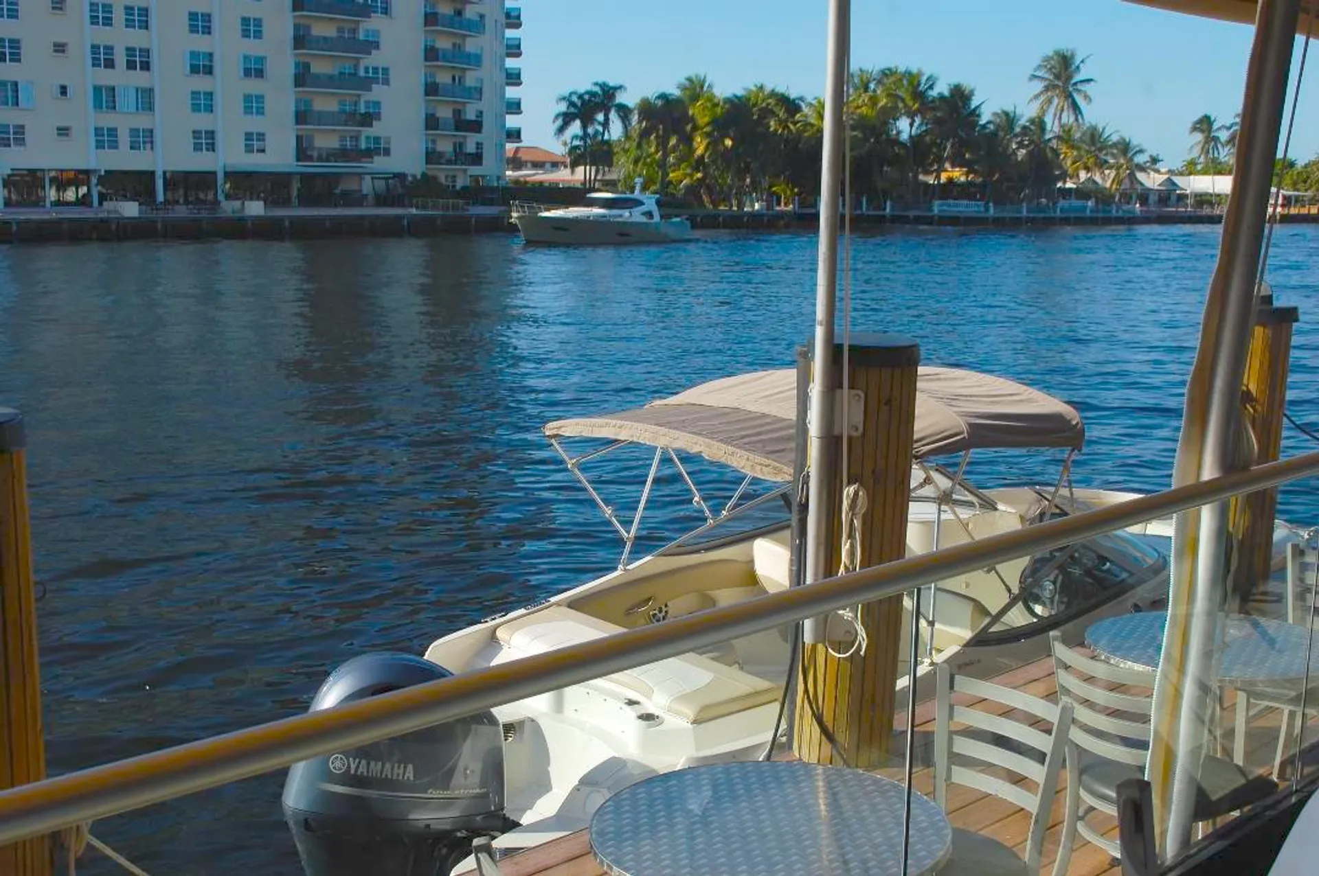 Stingray Boats 234LR  in Fort Lauderdale, FL — photo 2