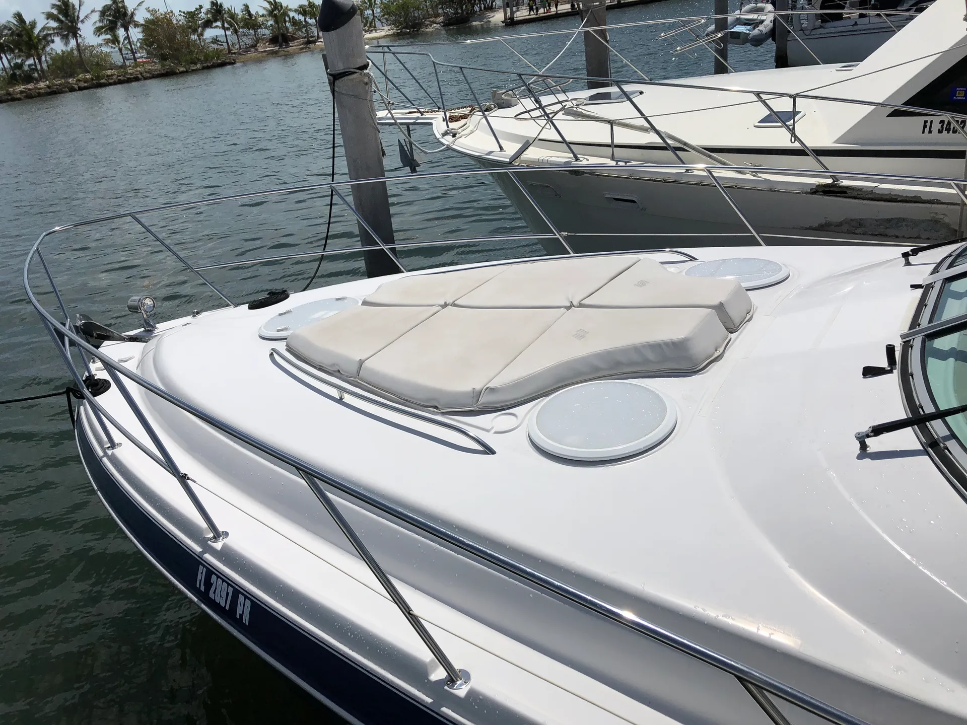 Four Winns Boats 348 Vista in Miami, FL — photo 5