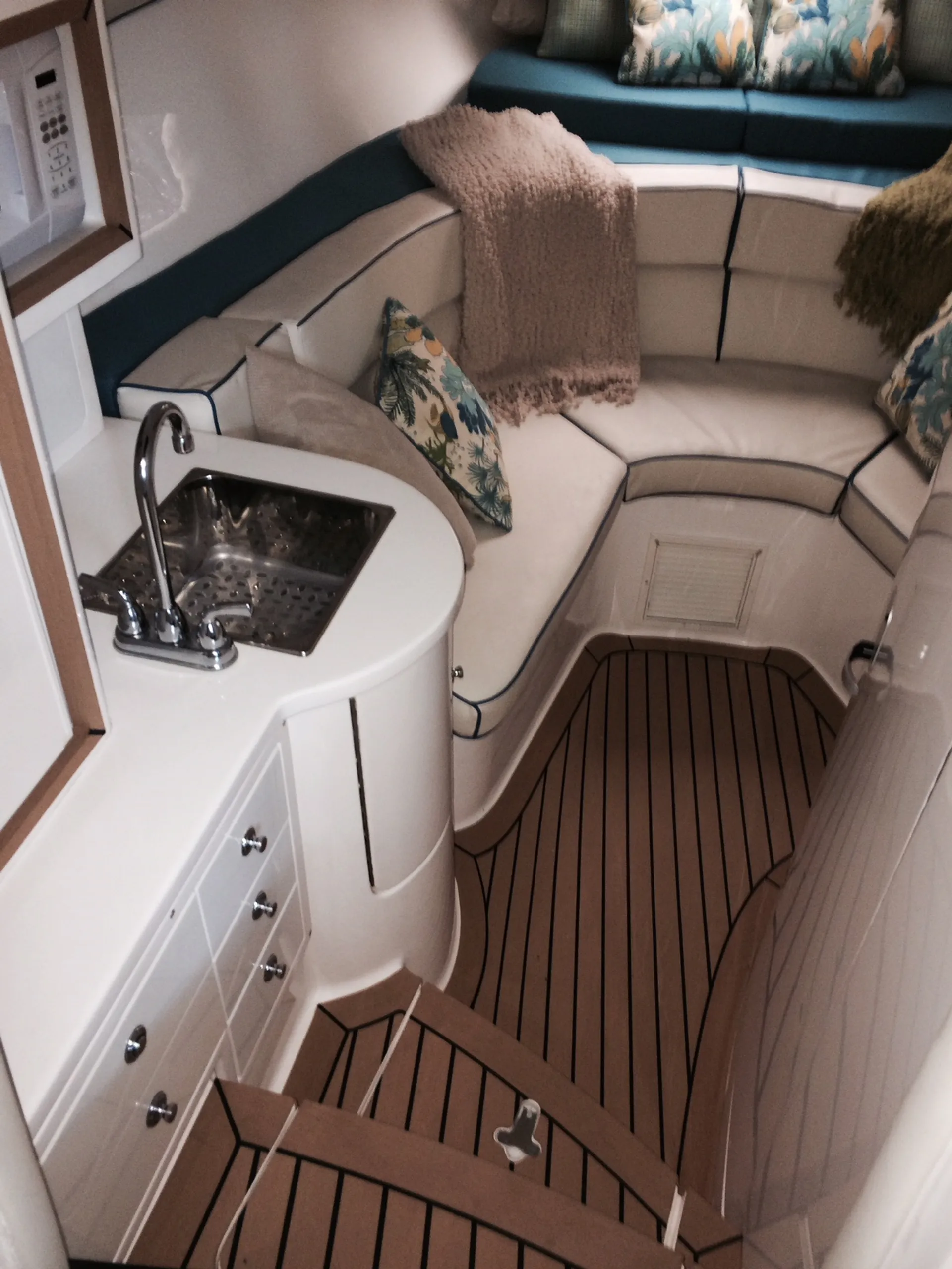 Intrepid Powerboats 370 Cuddy in Boca Raton, FL — photo 2