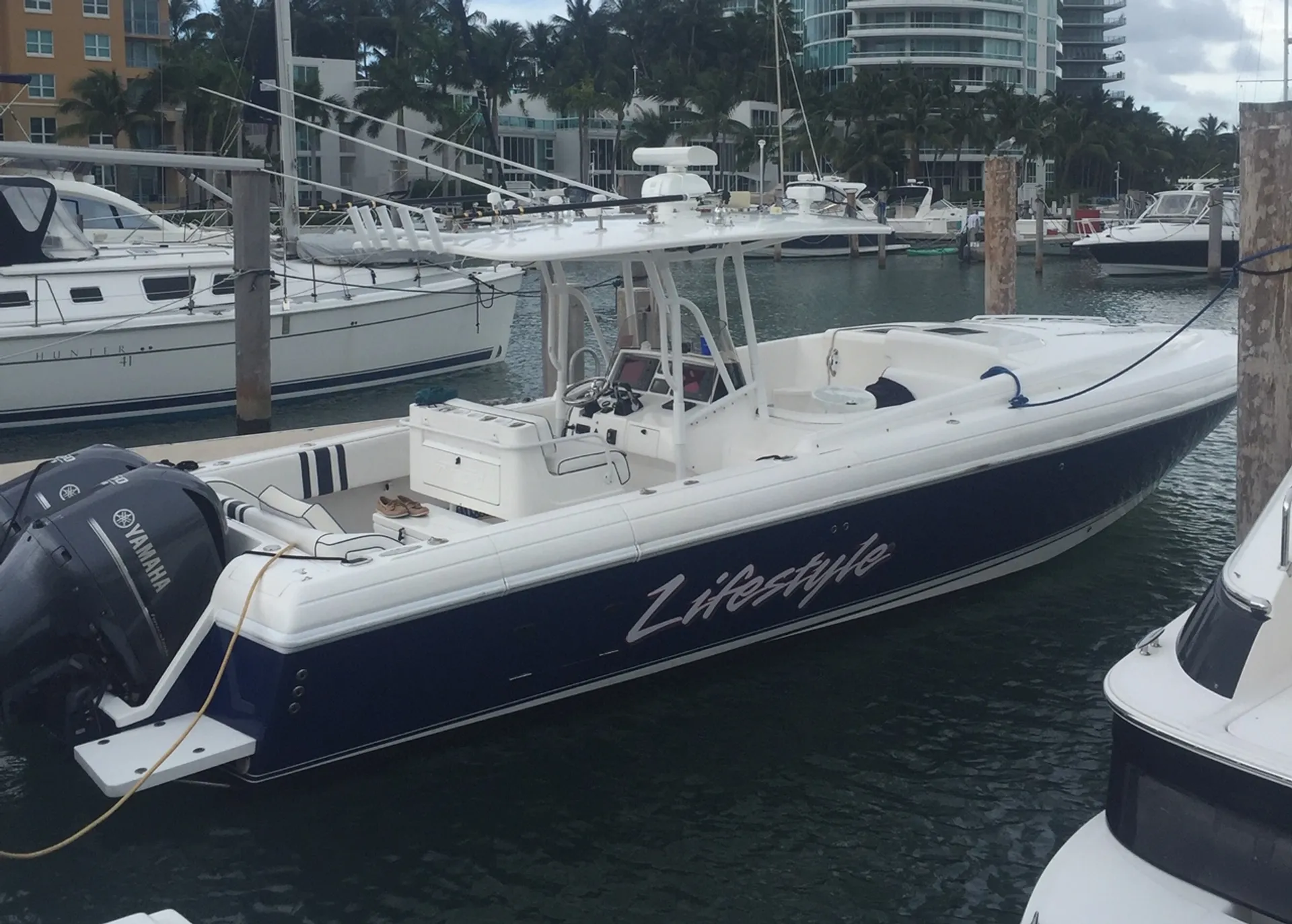 Intrepid Powerboats 370 Cuddy in Boca Raton, FL — photo 5