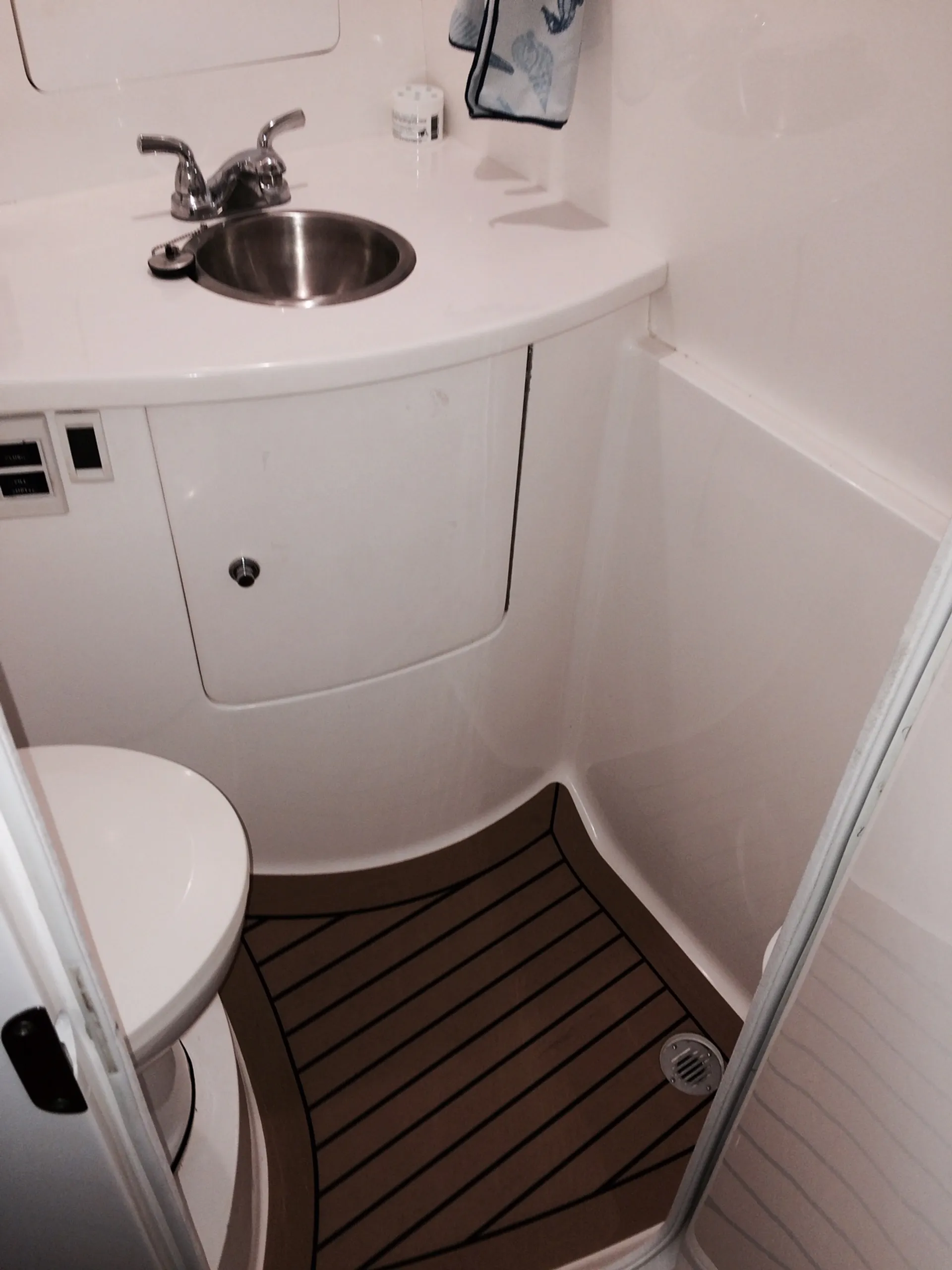 Intrepid Powerboats 370 Cuddy in Boca Raton, FL — photo 7