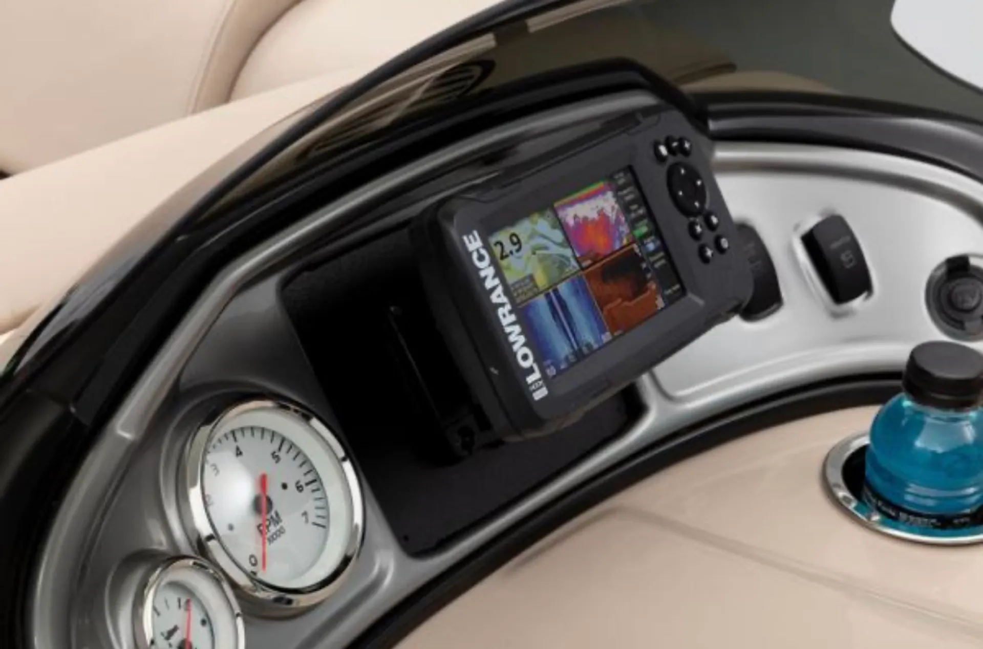 Sun Tracker by Tracker Marine Fishin' Barge 20 DLX w/90ELPT 4-S in Kissimmee, FL — photo 5