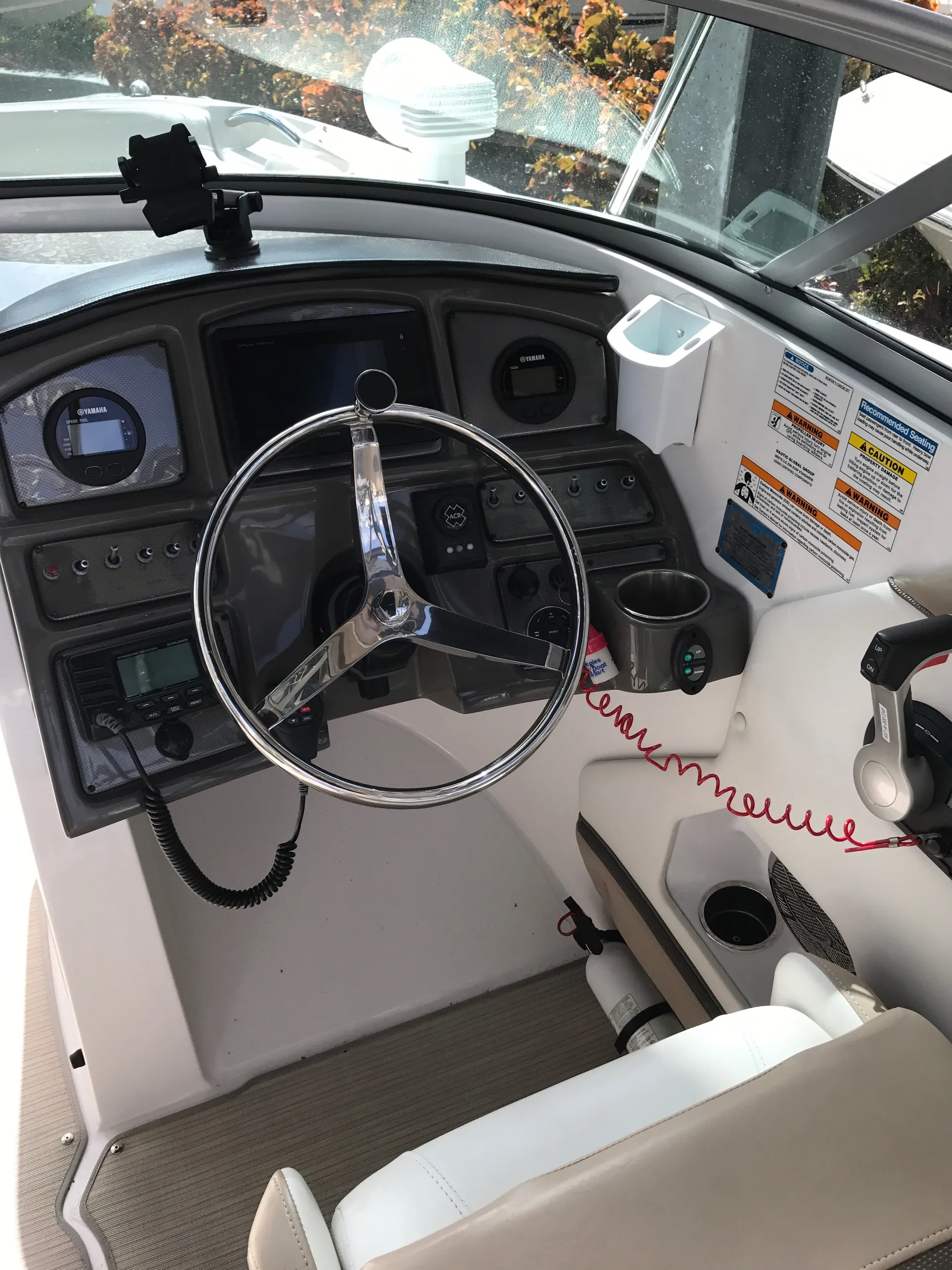 Hurricane Boats SD 2700 w/F300XCA in Margate, FL — photo 4