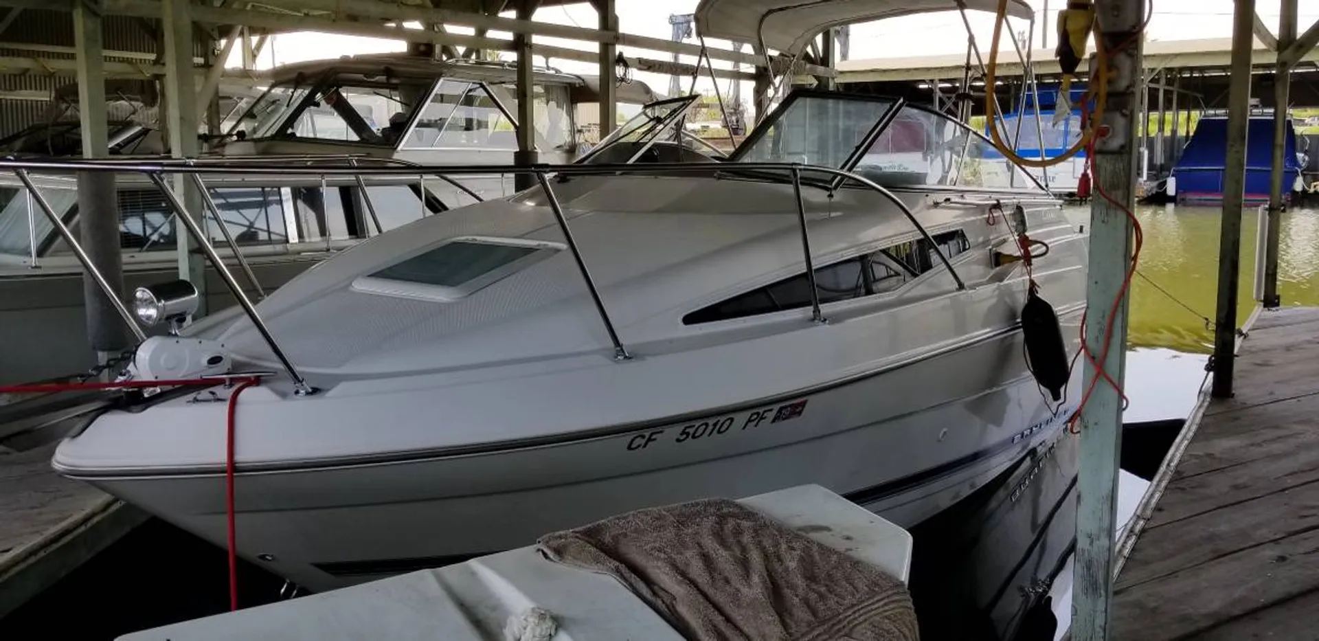 Bayliner 2355 Ciera Sunbridge in Oakley, CA — photo 5