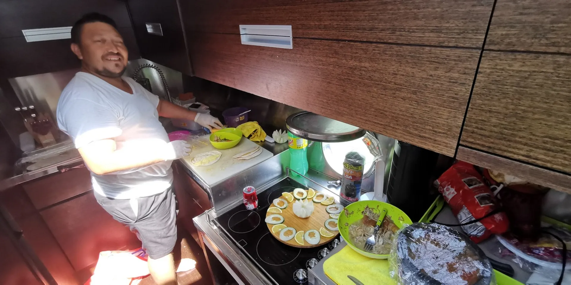 Azimut Yachts 68 Plus in Cancún, Q.R. — photo 9