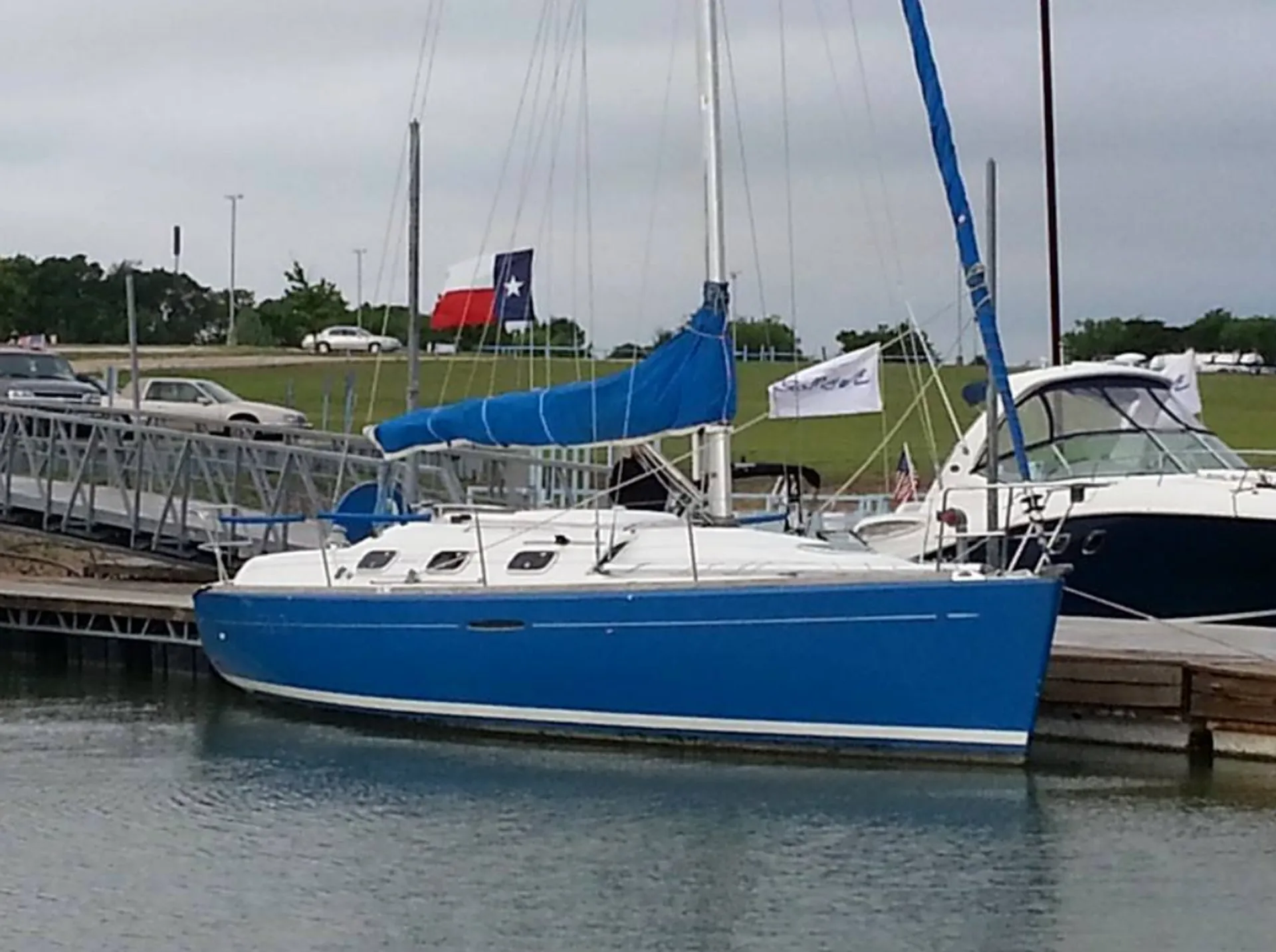 Beneteau USA First 33.7 in Grapevine, TX — photo 5