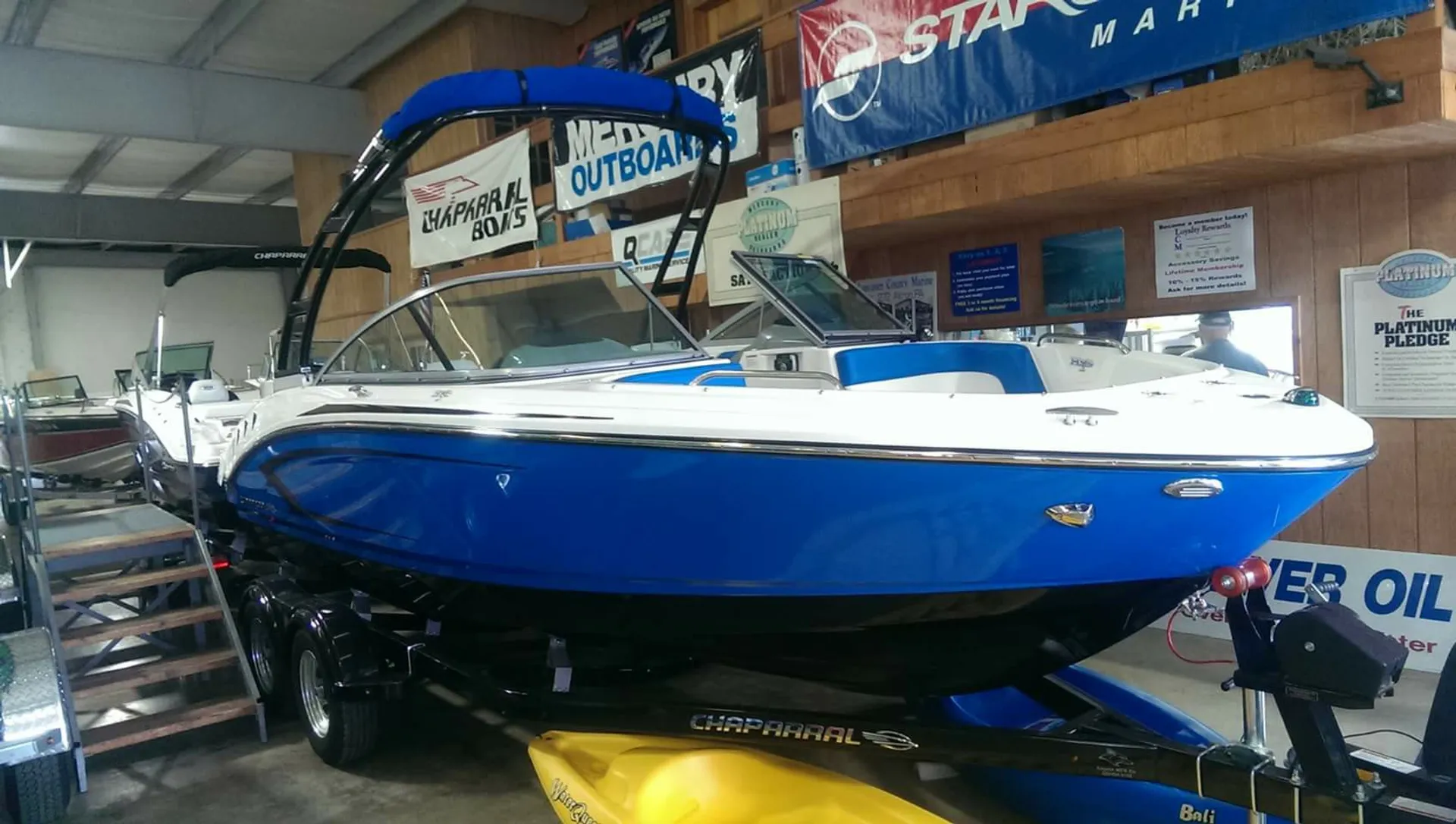 Chaparral Boats 19' Sport in Bird in Hand, PA — photo 2