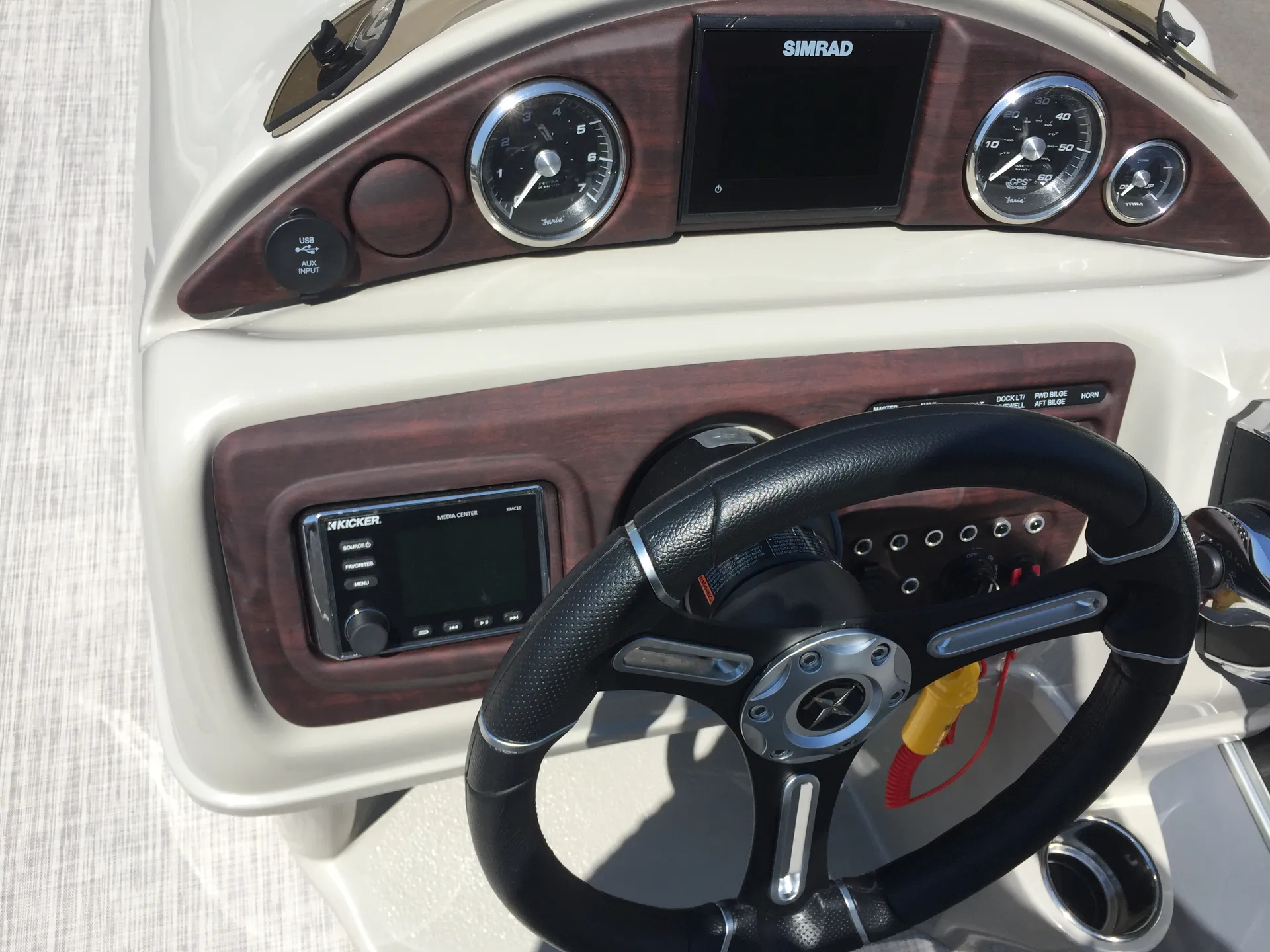 Berkshire Pontoons 230CL CTS in Traverse City, MI — photo 3