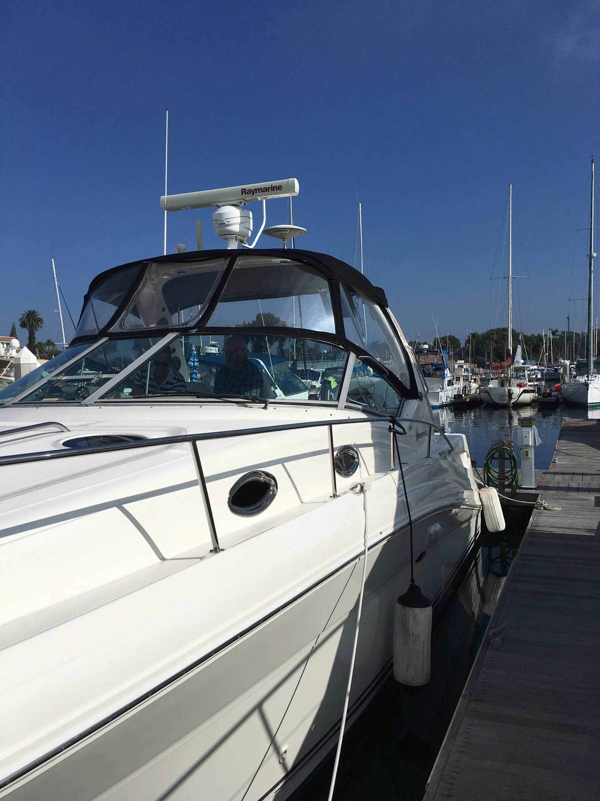 Sea Ray Boats 340 Sundancer in San Diego, CA — photo 9