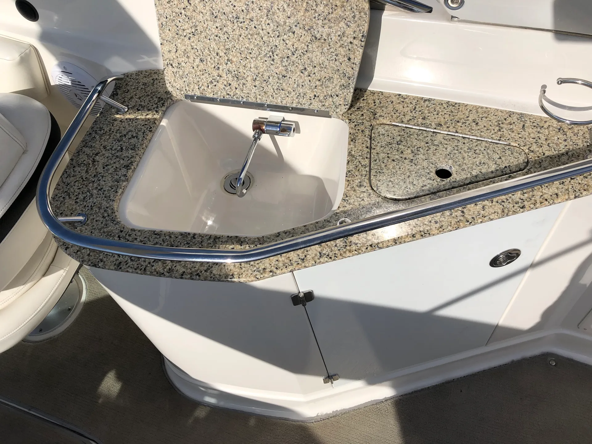 Monterey Boats FSX 254 Explorer in Newport Beach, CA — photo 8