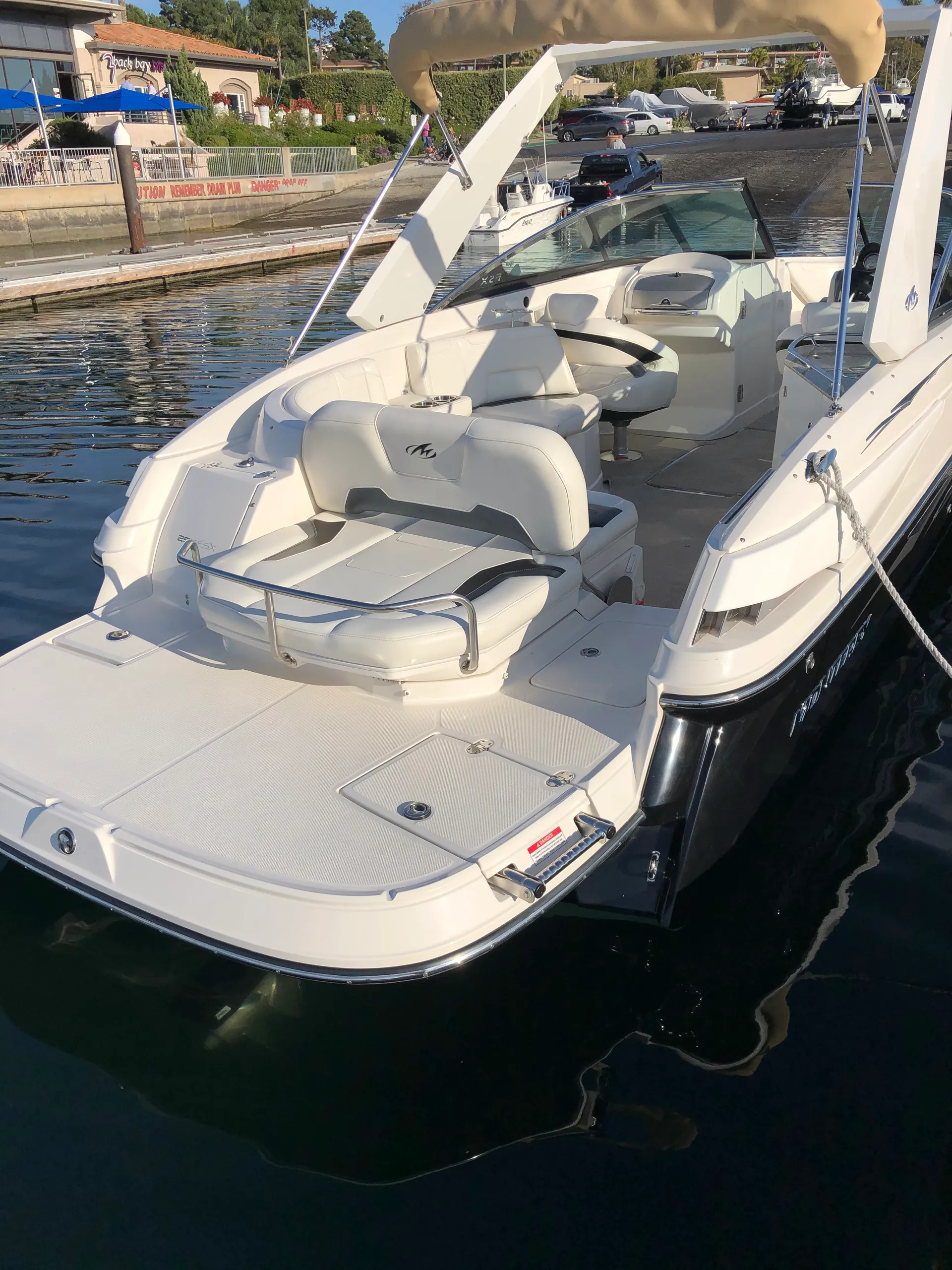 Monterey Boats FSX 254 Explorer in Newport Beach, CA — photo 2