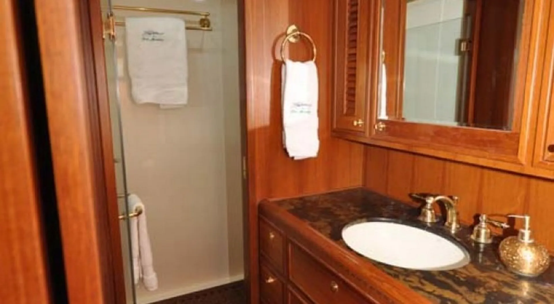 Offshoree OutIslander in Bellingham, WA — photo 9