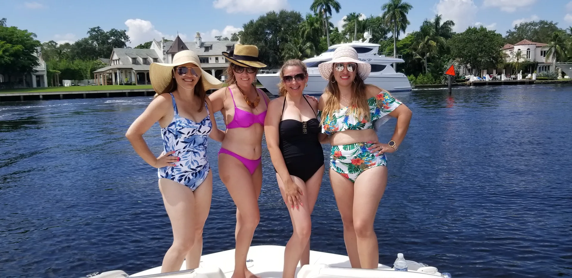 Come have fun with us. Boat come with captain included in price 