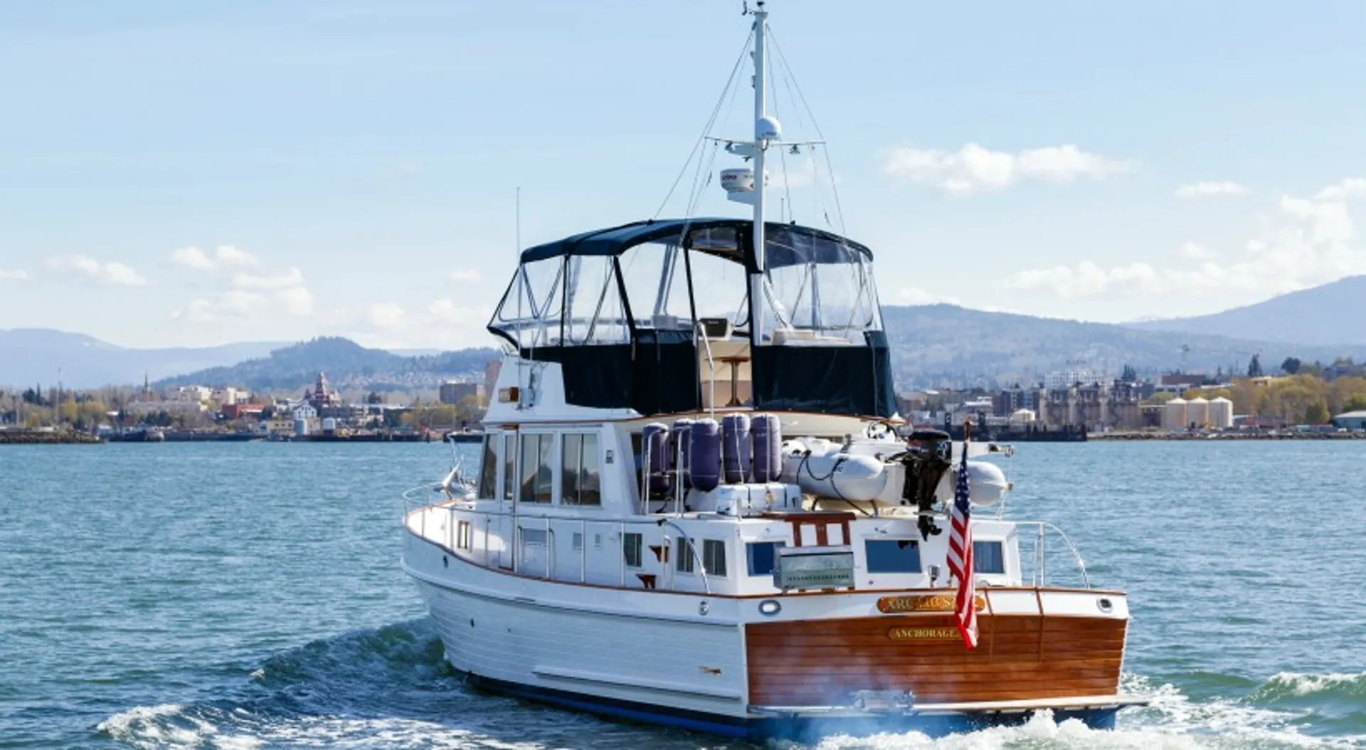 Grand Banks Heritage 46 CL in Bellingham, WA — photo 2