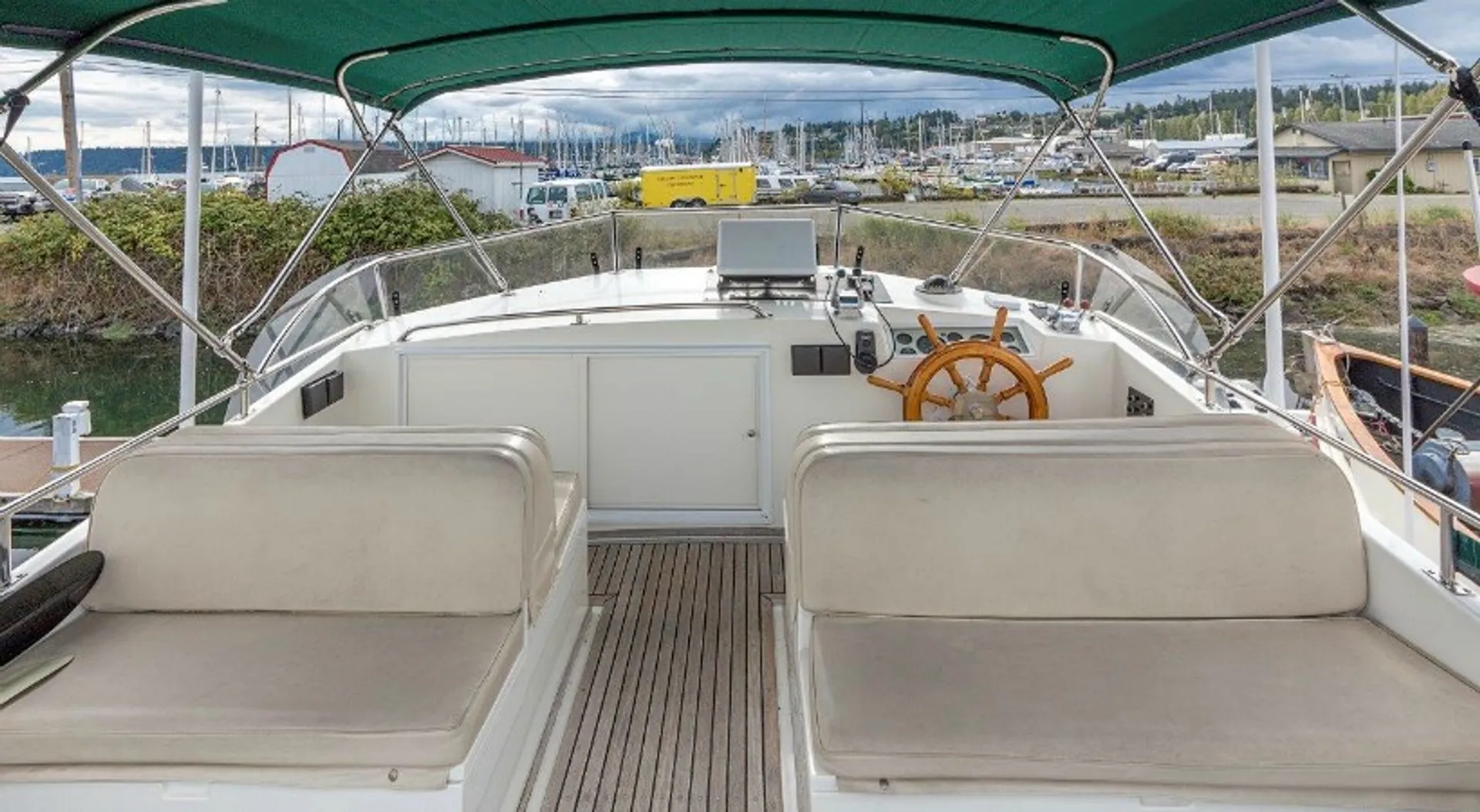 Grand Banks Heritage 46 CL in Bellingham, WA — photo 3