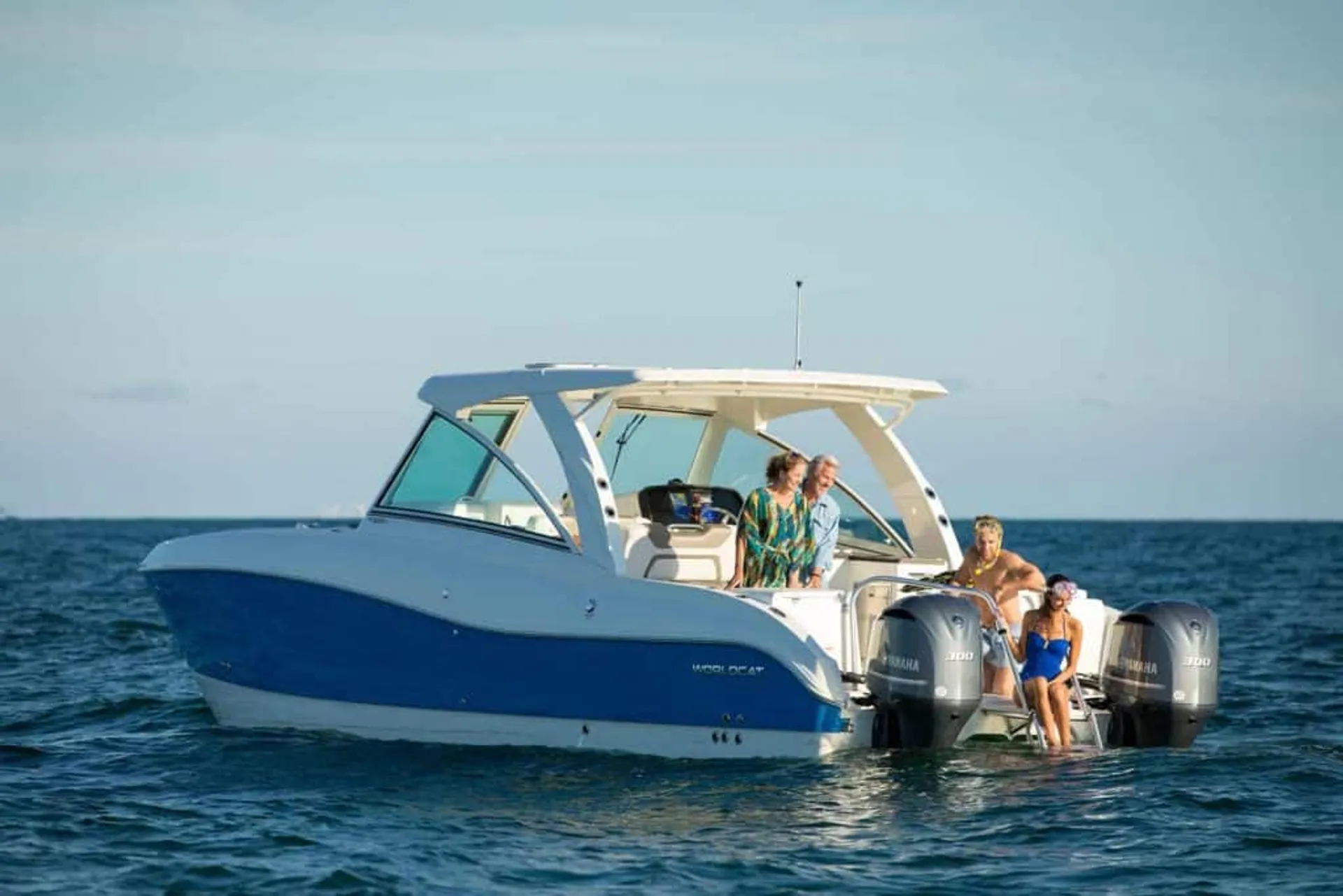 World Cat Boats 320DC Dual Console w/2-300HP in Sarasota, FL — photo 2