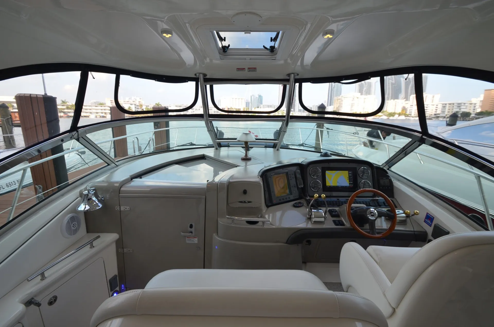 43’ Searay Sundancer Sport Yacht Newport Harbor Cruise