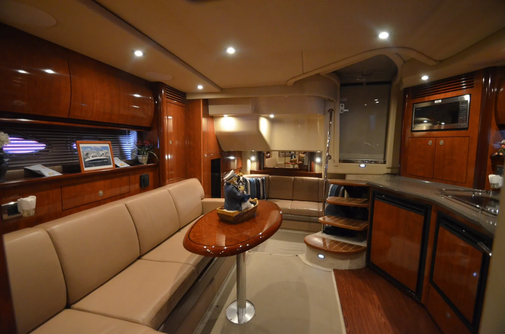 43’ Searay Sundancer Sport Yacht Newport Harbor Cruise