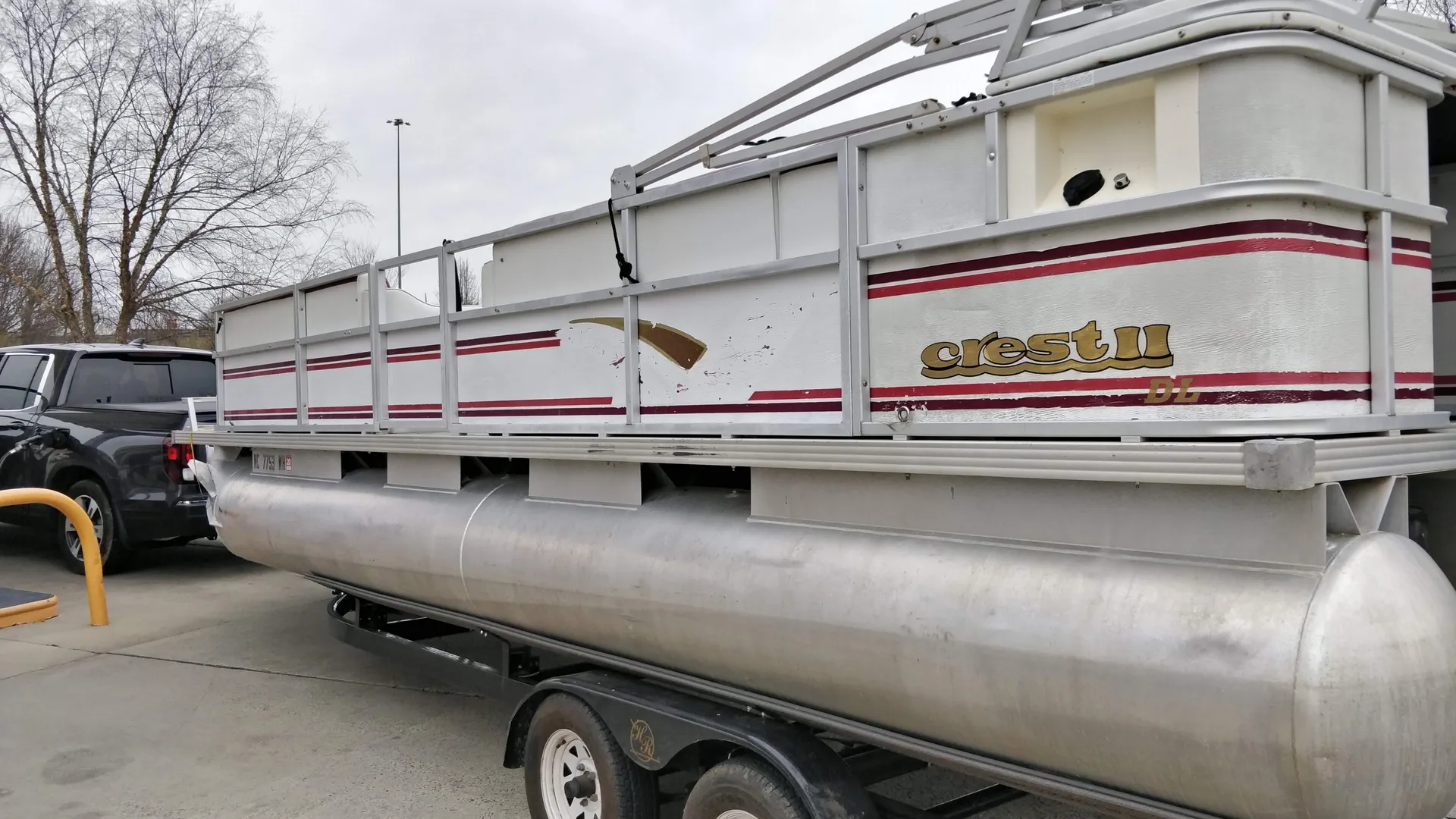 Crest Pontoons 25 Crest II Dlx. in Leasburg, NC — photo 6