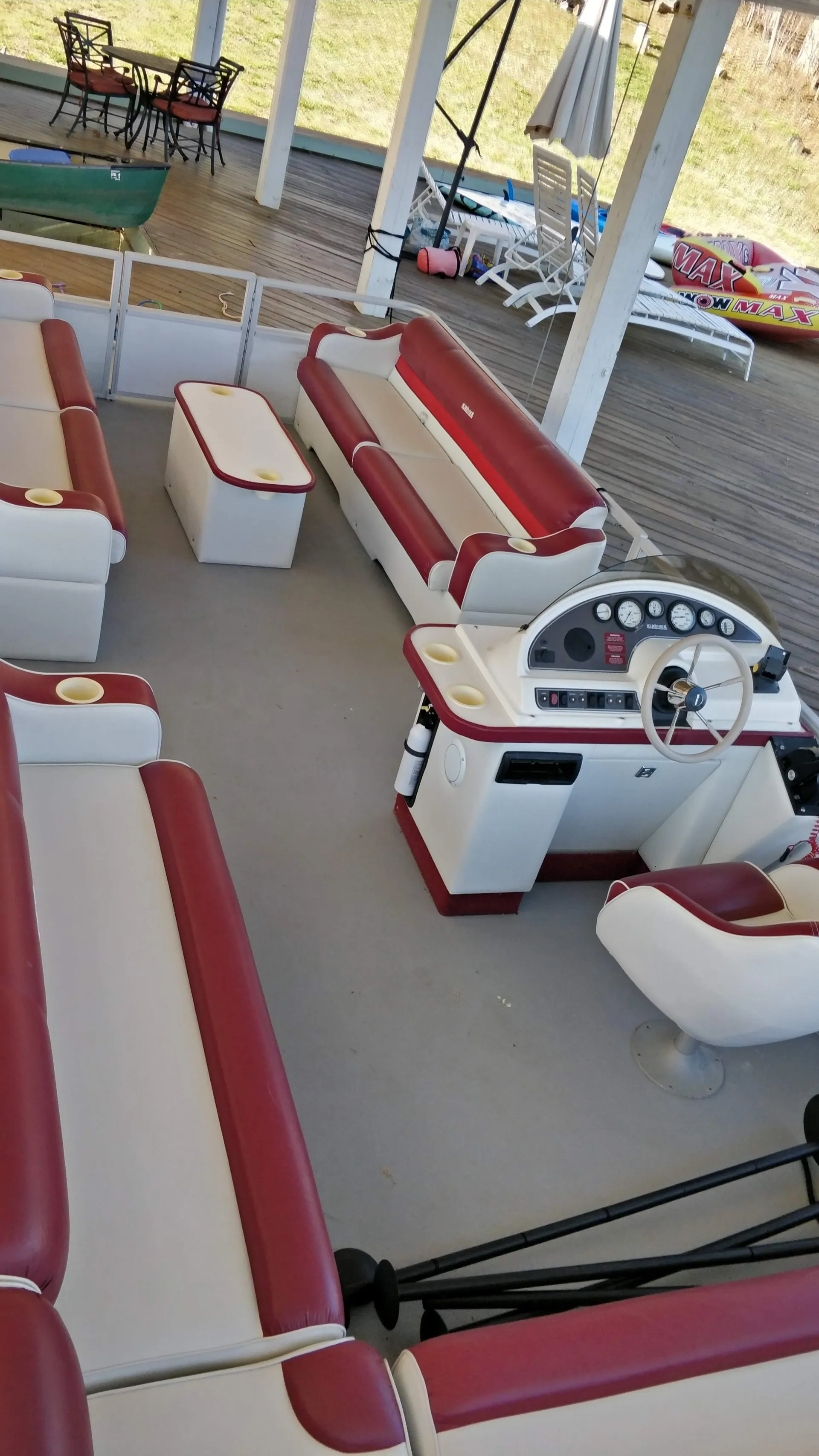 Crest Pontoons 25 Crest II Dlx. in Leasburg, NC — photo 4