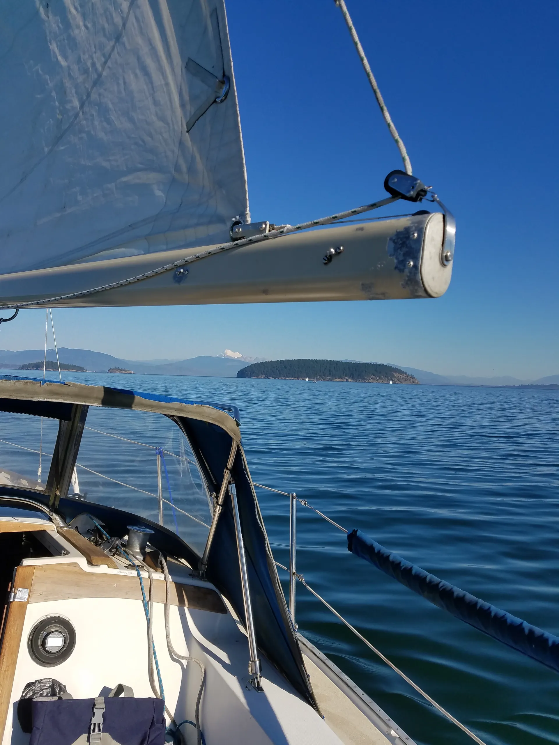 Catalina 30 in Oak Harbor, WA — photo 8