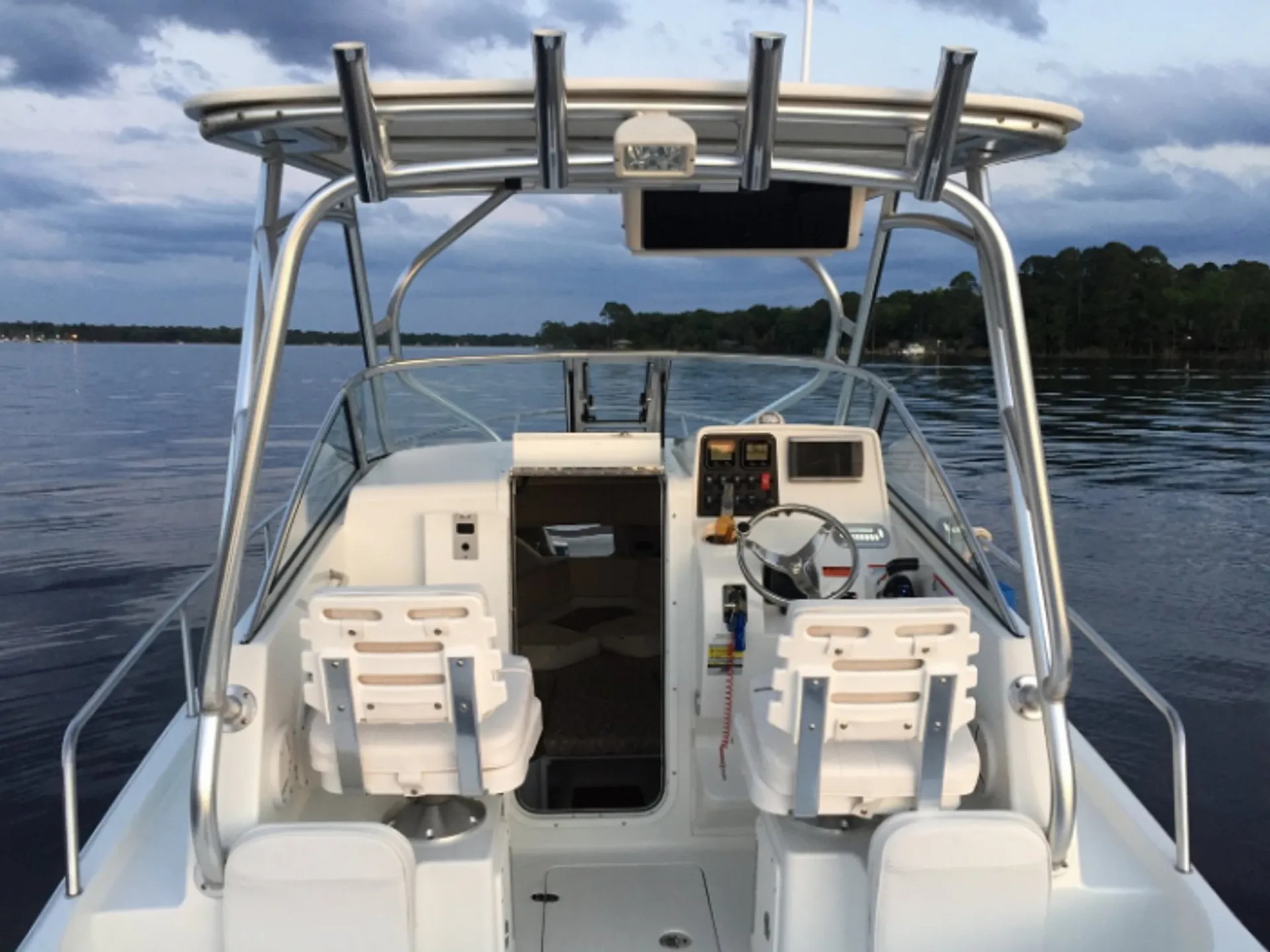 Sea Hunt Boats Victory 245 in Lantana, FL — photo 4