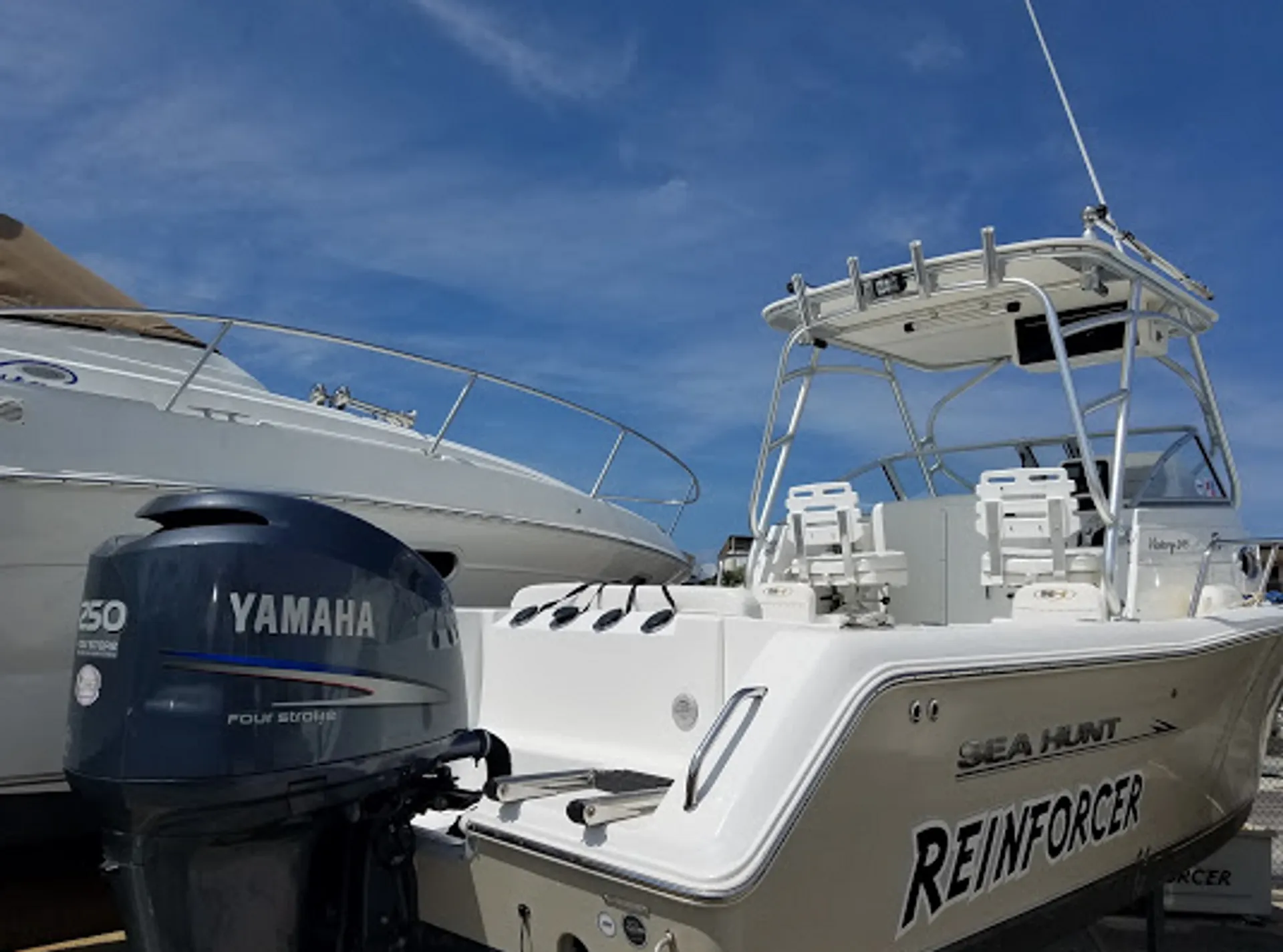 Sea Hunt Boats Victory 245 in Lantana, FL — photo 2