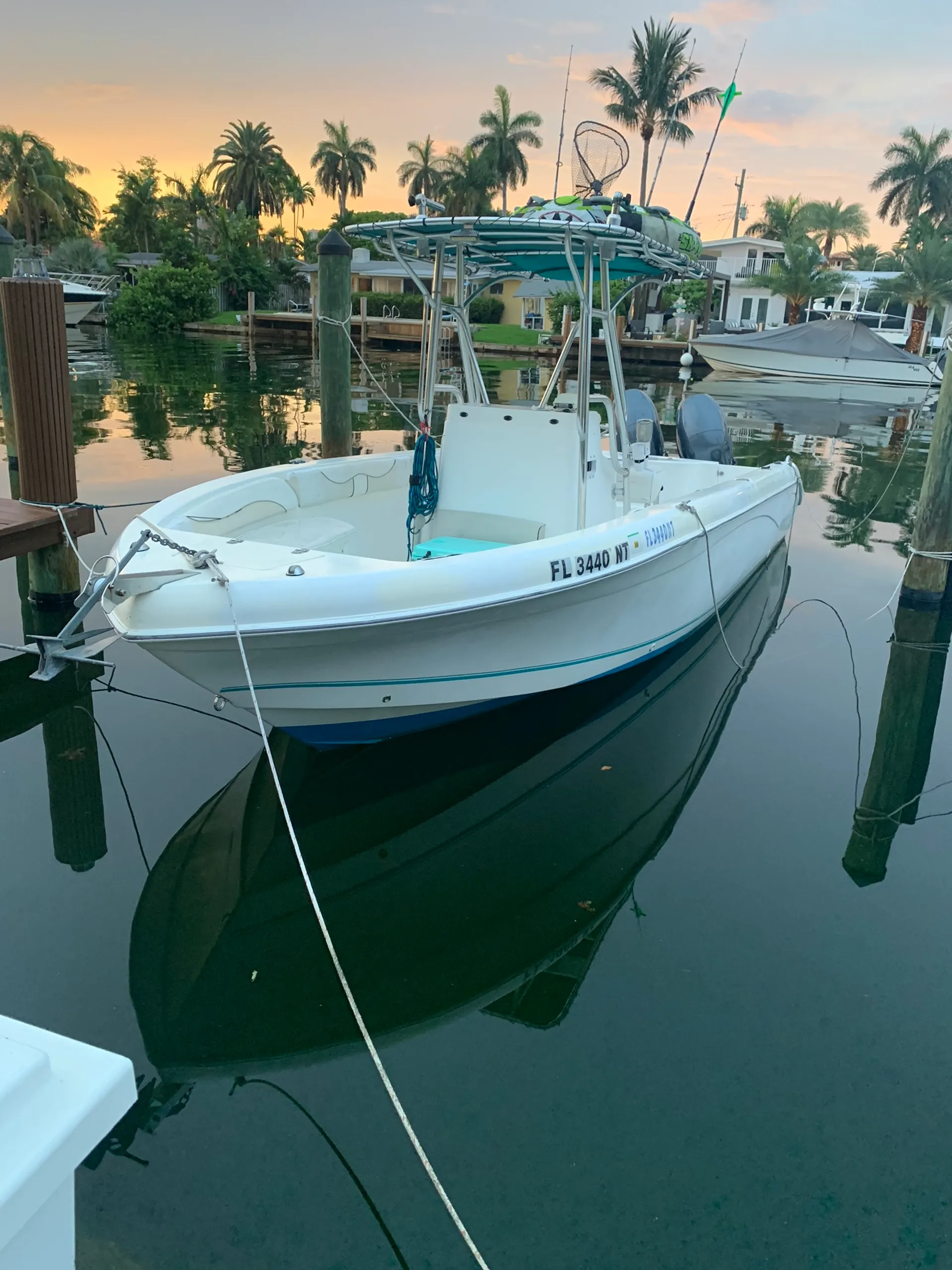 Sea Chaser by Carolina Skiff 2400 CC (Dual rigging) in Fort Lauderdale, FL — photo 7