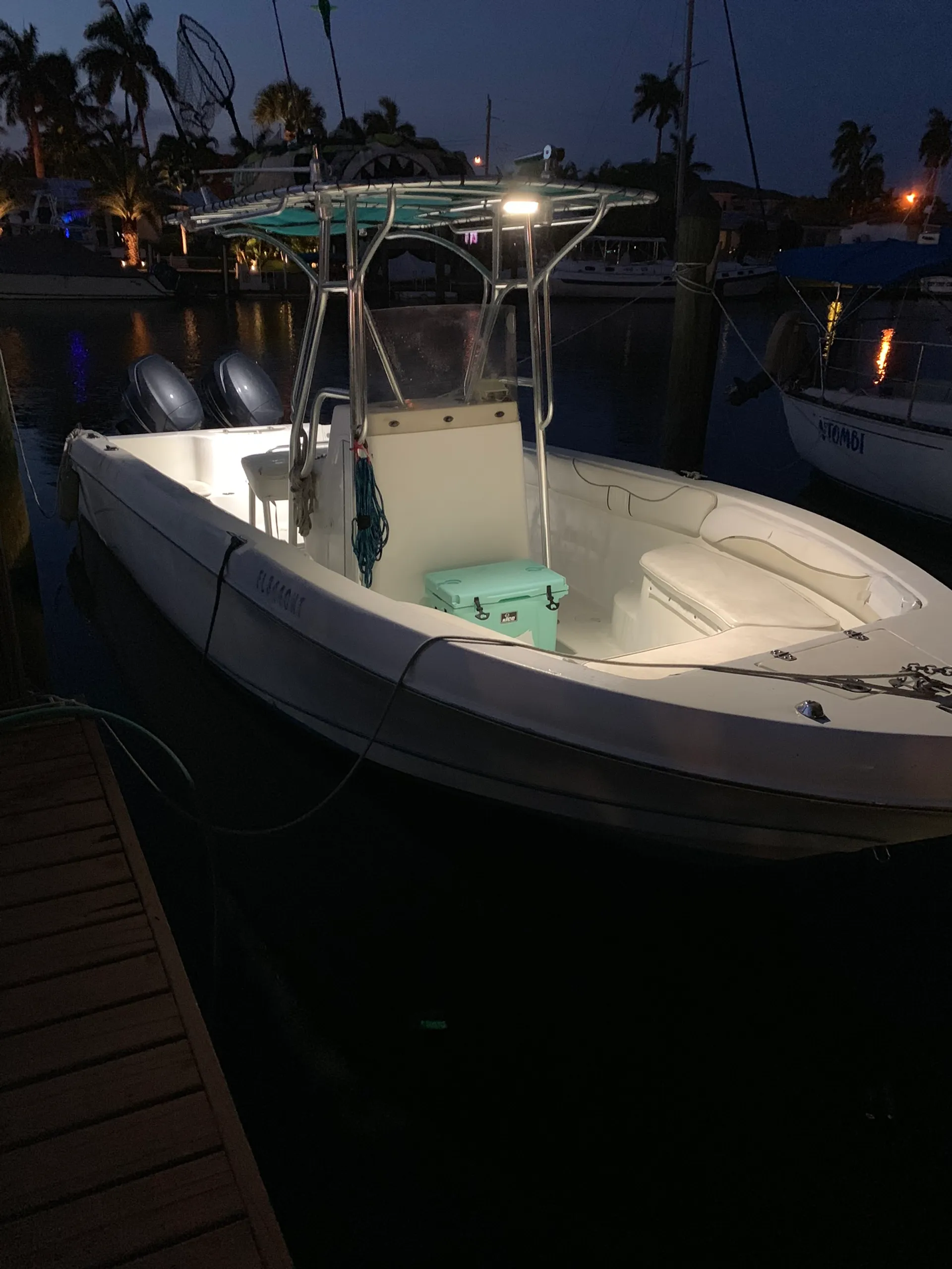 Sea Chaser by Carolina Skiff 2400 CC (Dual rigging) in Fort Lauderdale, FL — photo 10