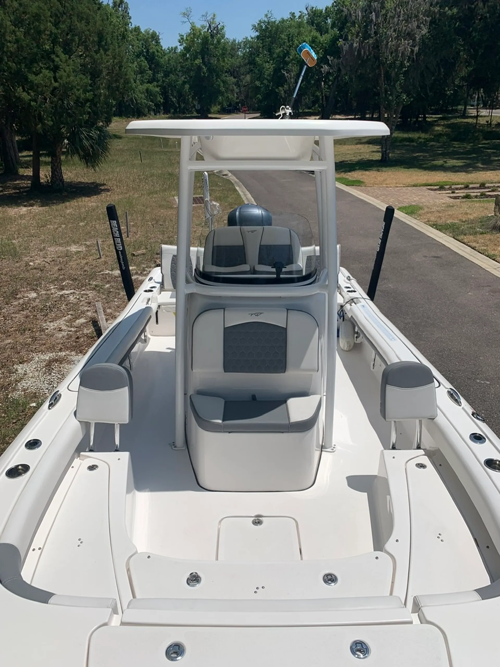TideWater Boats 2400 Bay Max  in Callahan, FL — photo 4