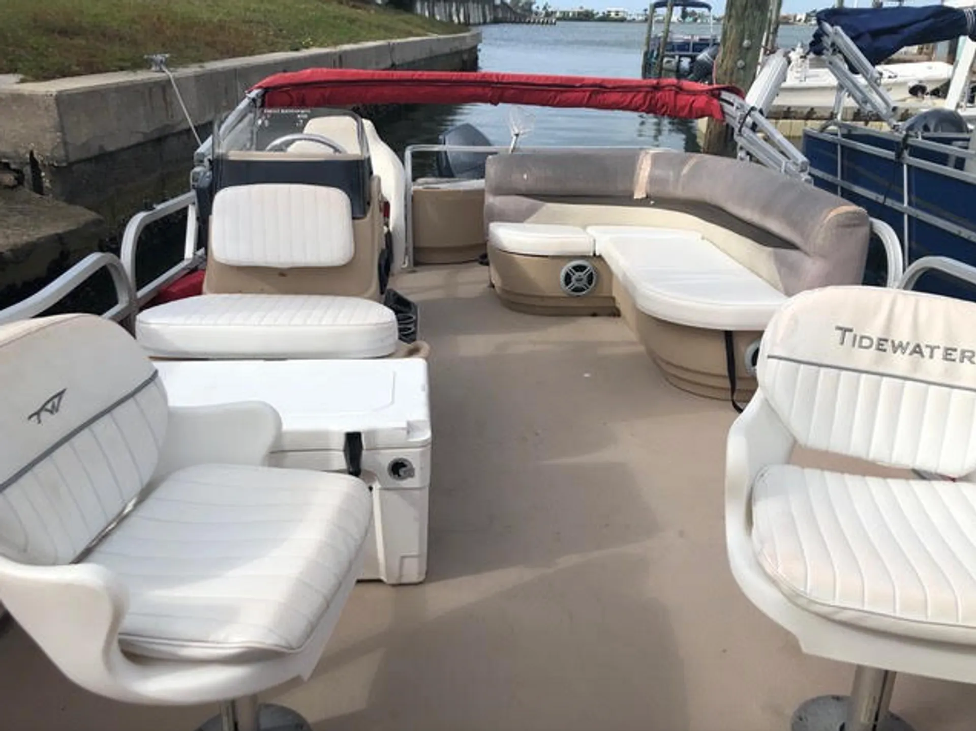 TideWater Boats 1800 Bay Max  in Cortez, FL — photo 2